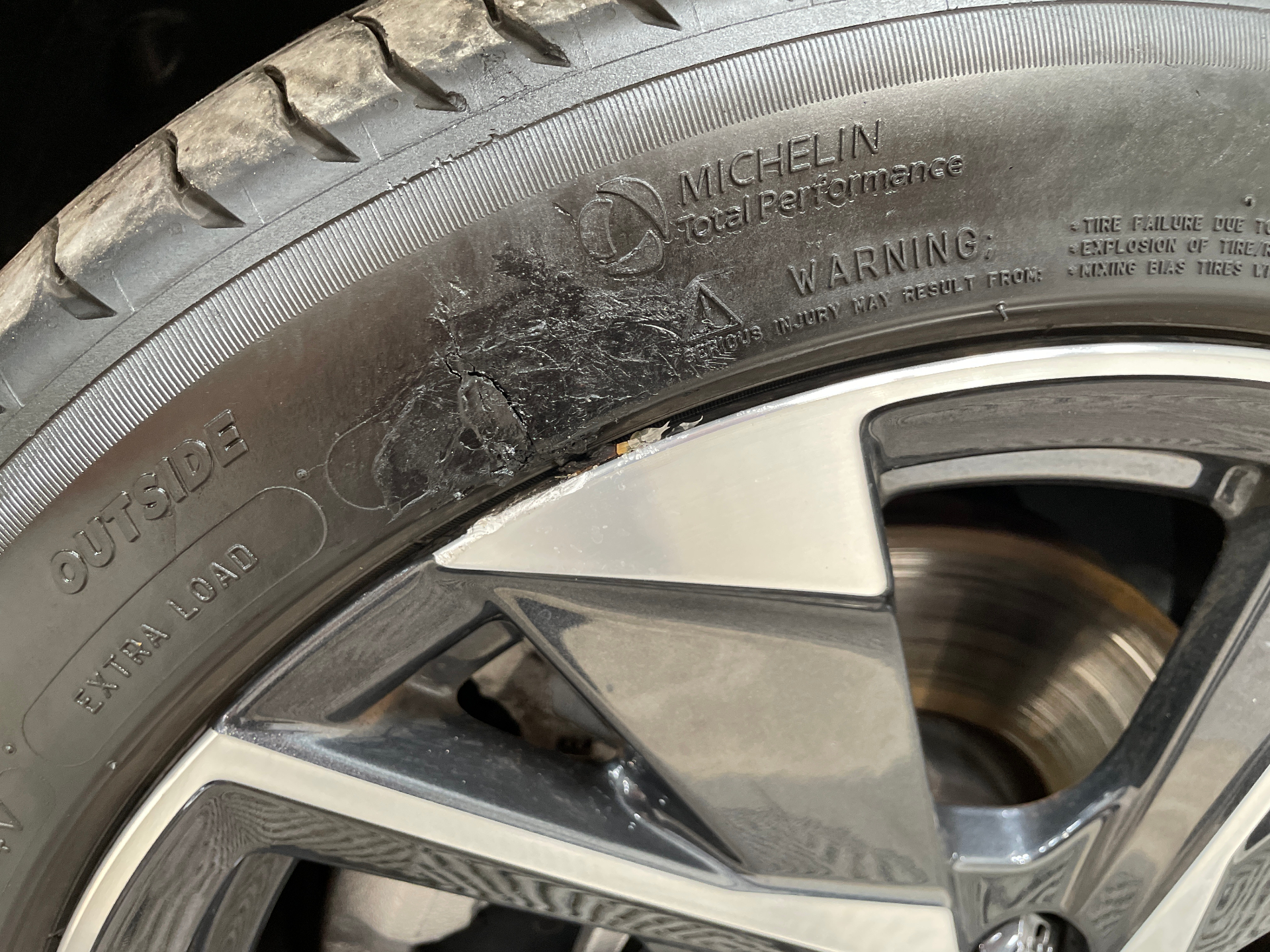 PEUGEOT 308 BlueHDi 130ch S&S EAT8 Allure — expertise