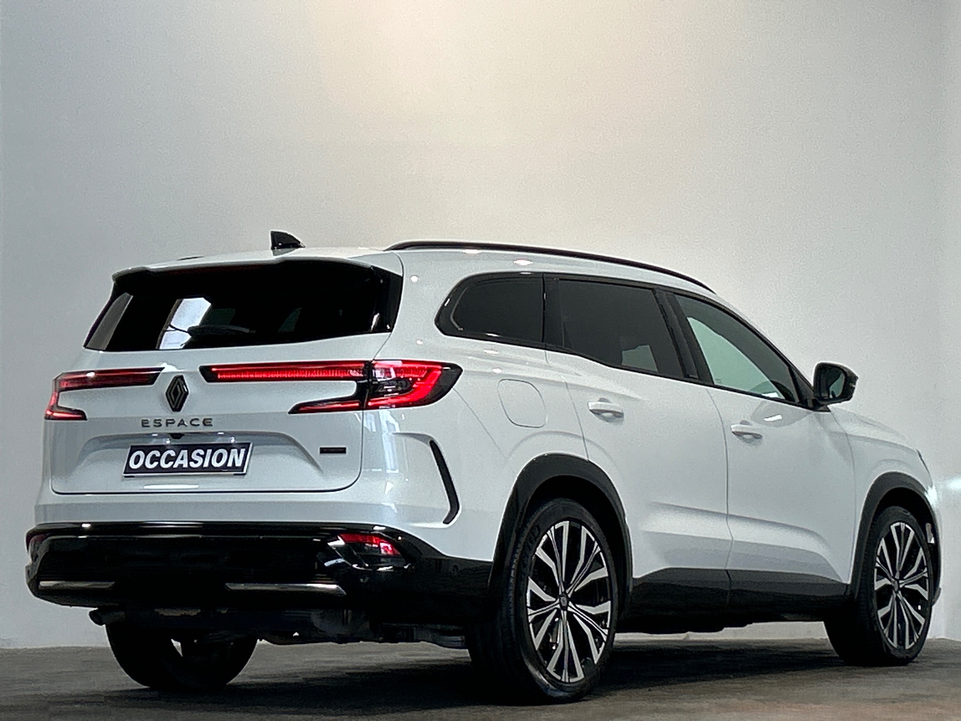 RENAULT ESPACE VI E-Tech hybrid 200 Iconic