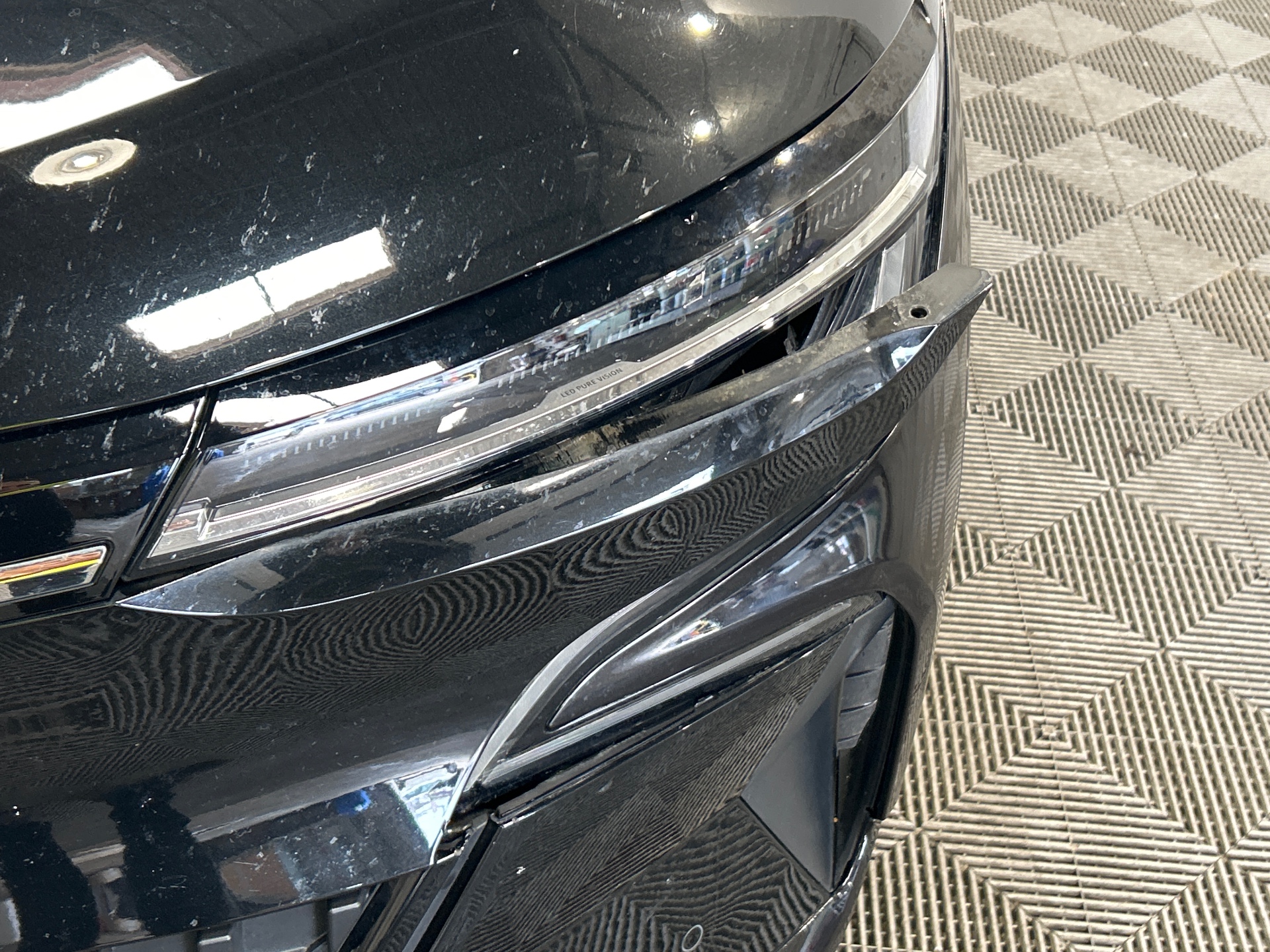 RENAULT MEGANE E-TECH EV60 220 ch super charge Techno — expertise