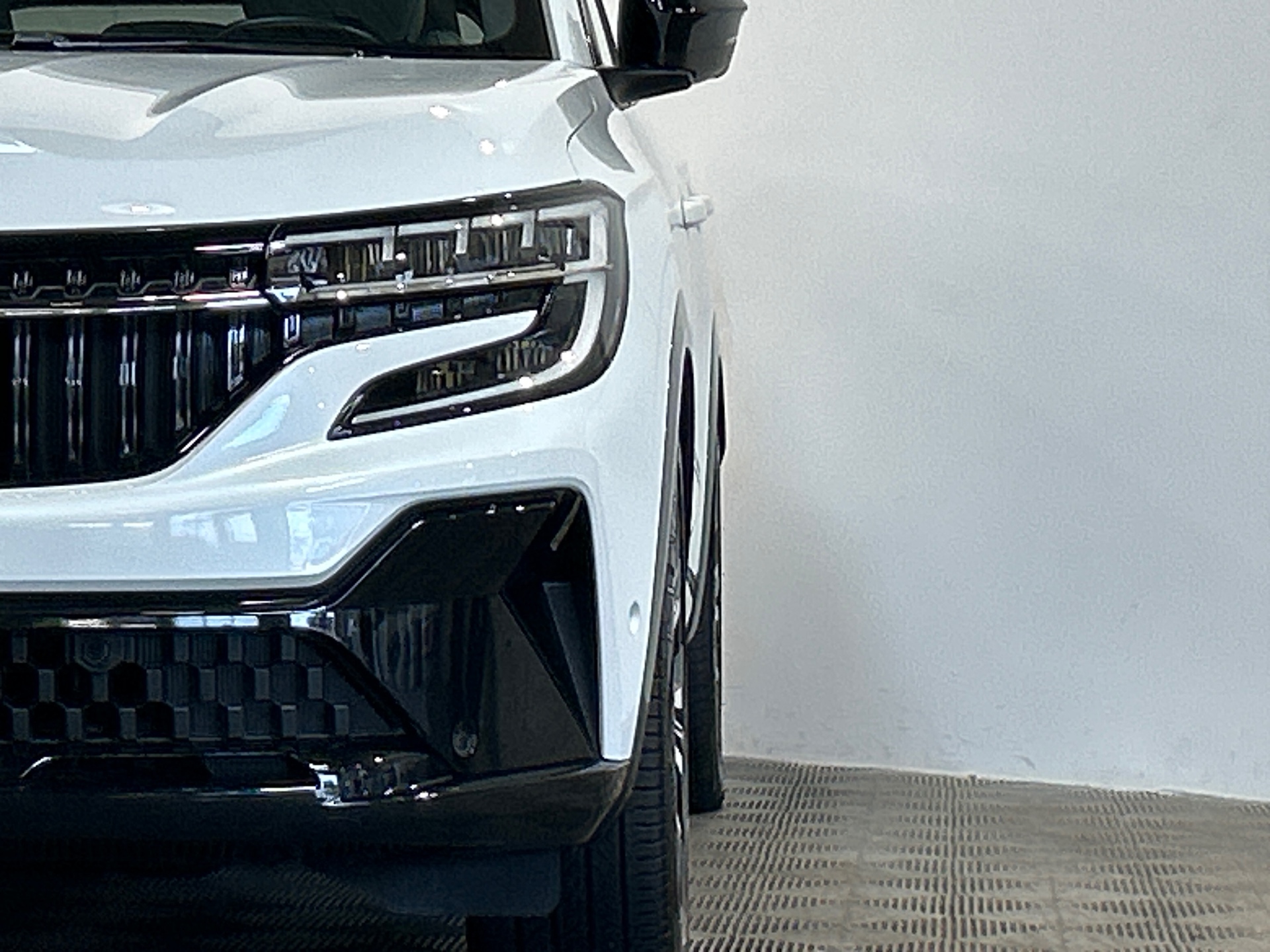 RENAULT ESPACE VI E-Tech hybrid 200 Iconic