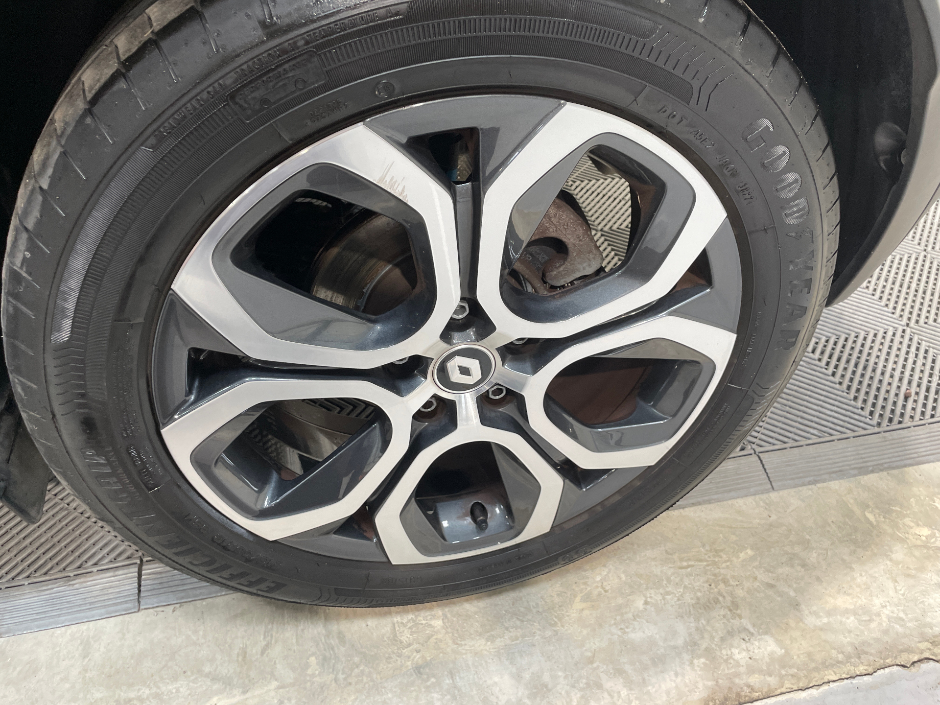 RENAULT CAPTUR E-Tech full hybrid 145 Techno — expertise