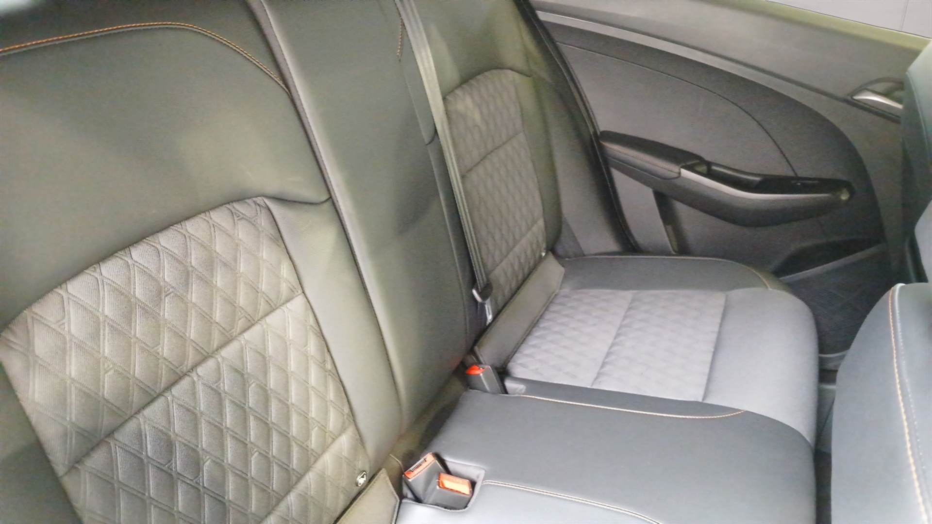 MG MG3 1.5 L Hybrid+ 195 ch Luxury — expertise