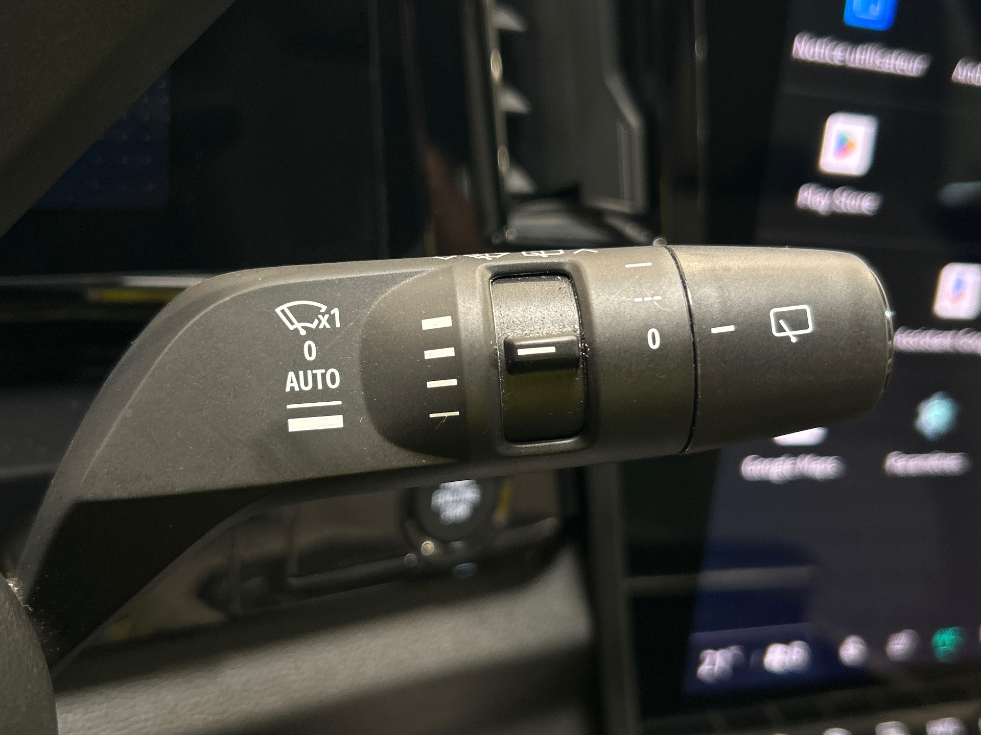 RENAULT ESPACE VI E-Tech hybrid 200 Iconic