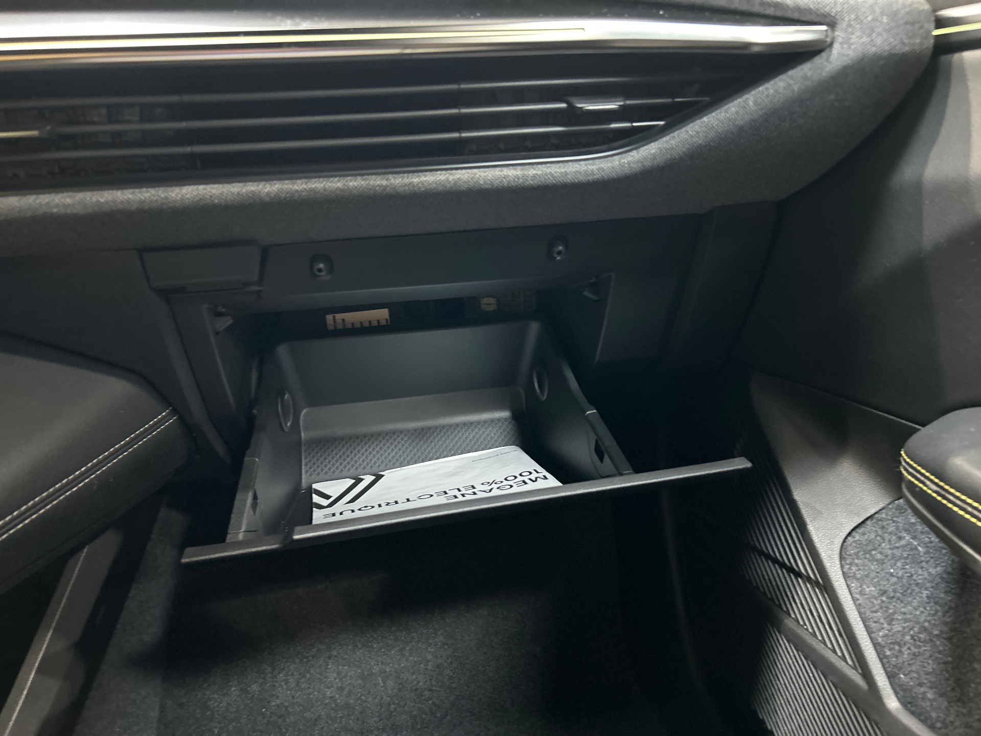 RENAULT MEGANE E-TECH EV60 220 ch super charge Techno