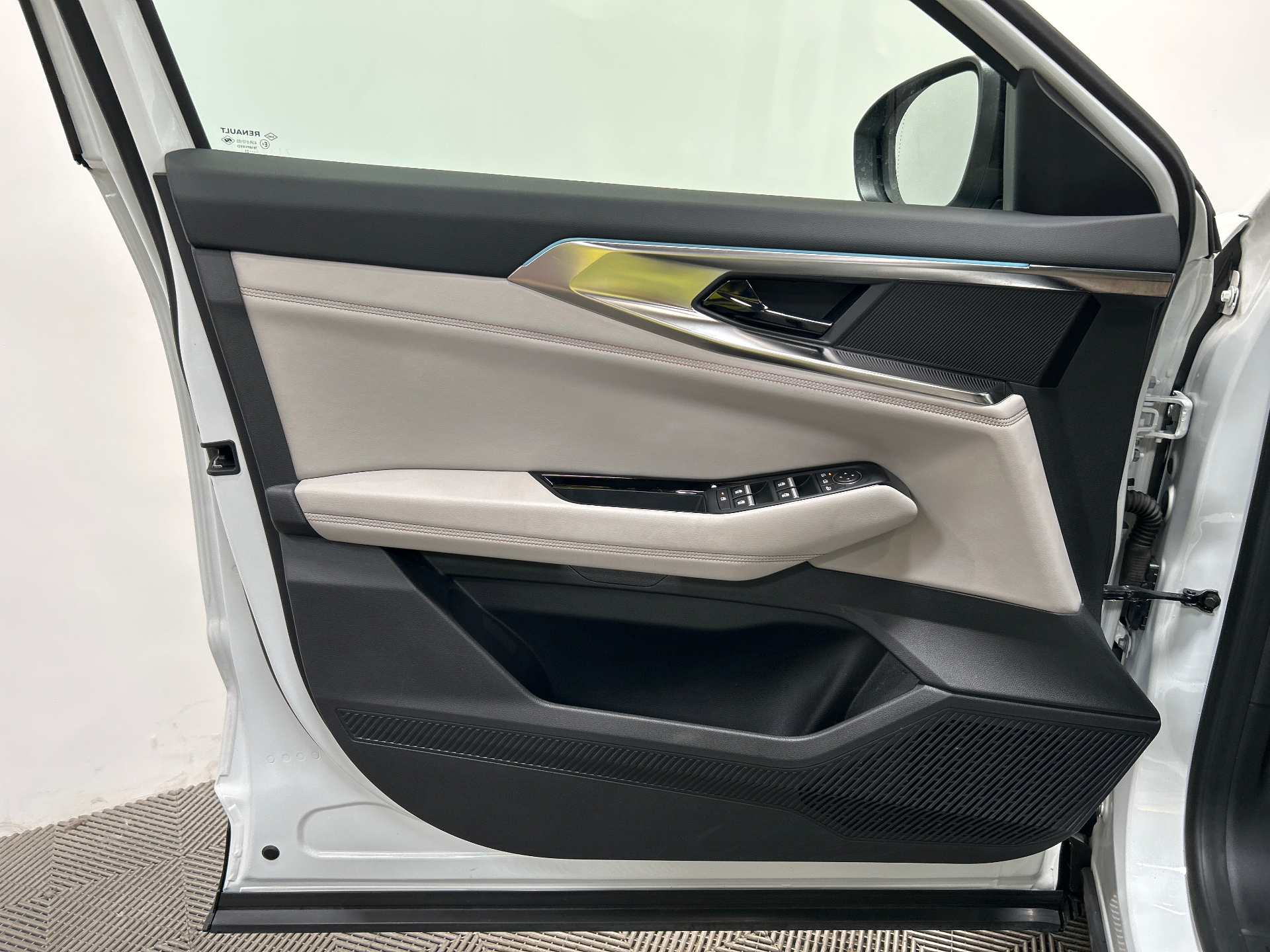RENAULT ESPACE VI E-Tech hybrid 200 Iconic
