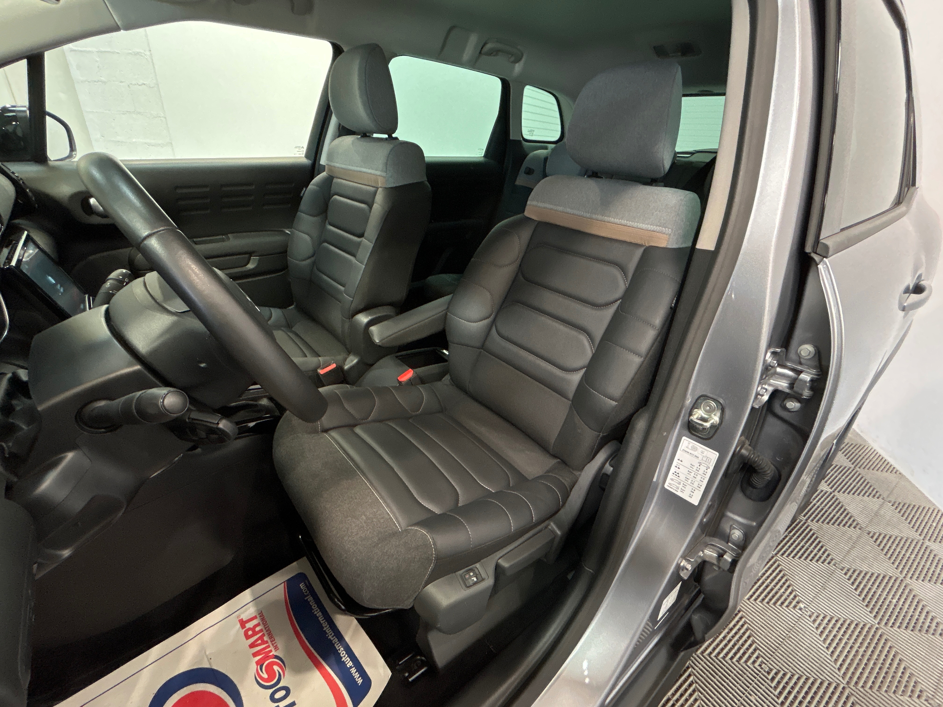 CITROEN C3 AIRCROSS PureTech 130 S&S EAT6 Shine Pack