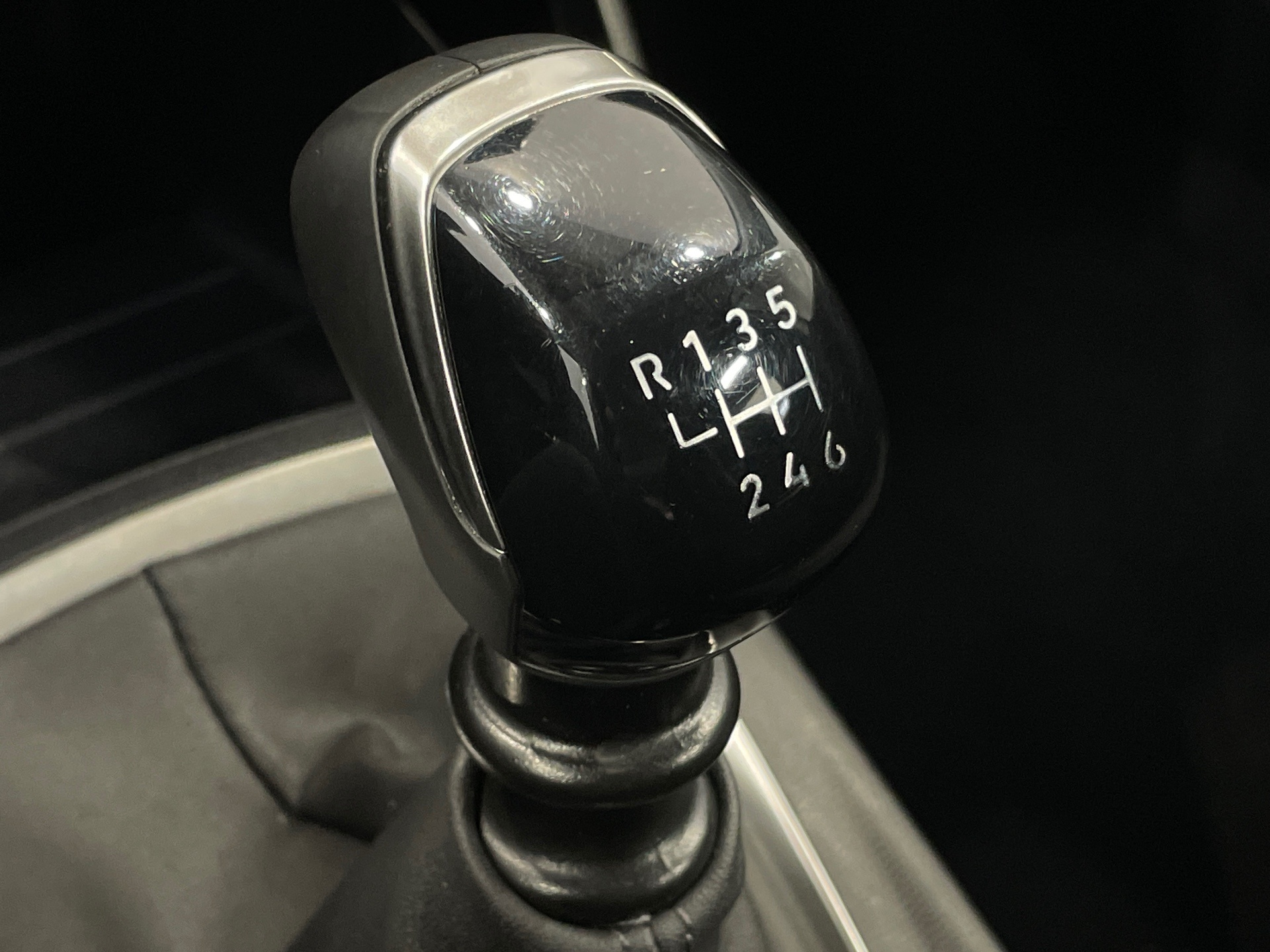 PEUGEOT 208 Style 100 ch BVM6