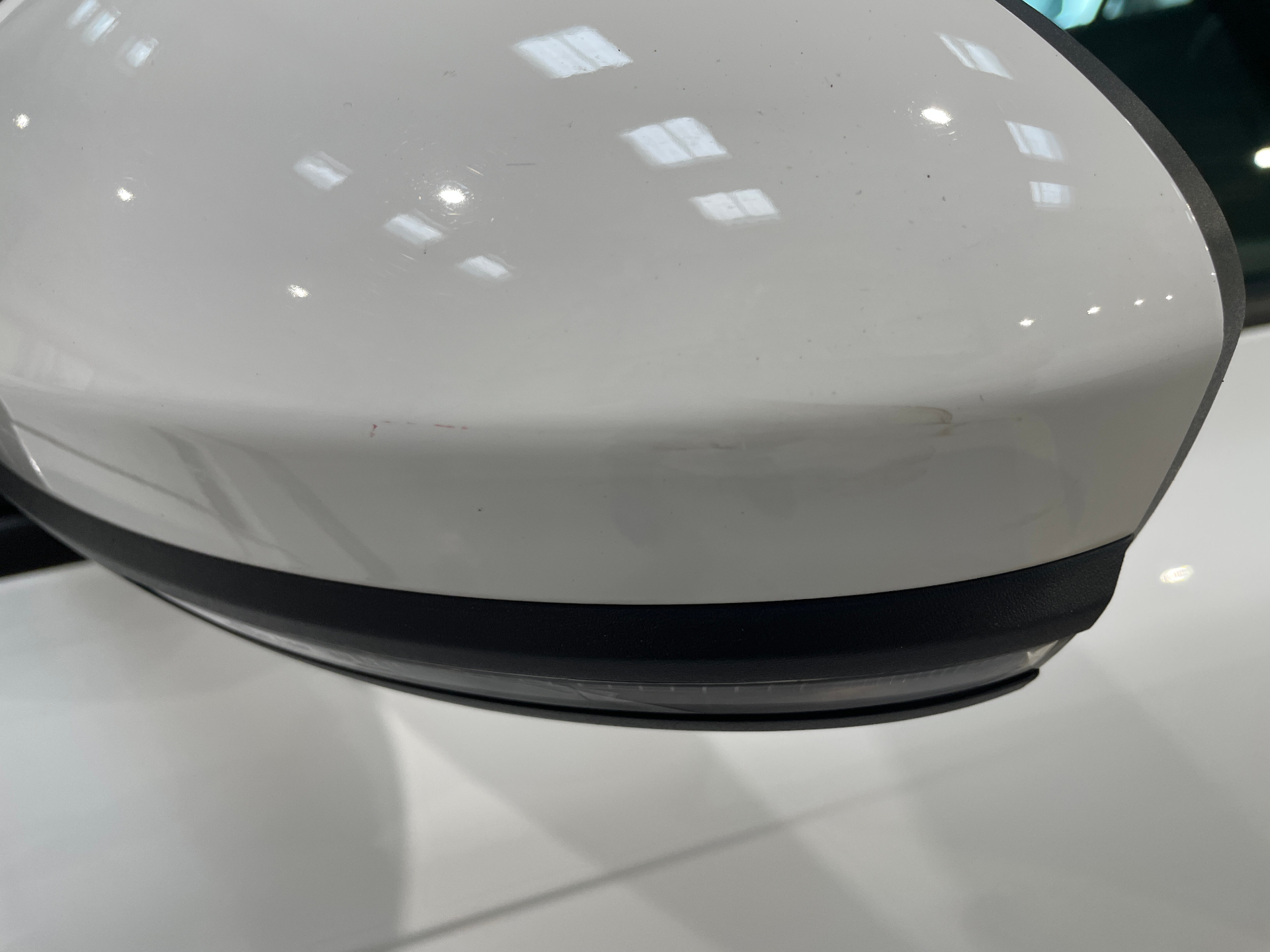 RENAULT MEGANE IV BERLINE Blue dCi 115 EDC Evolution — expertise