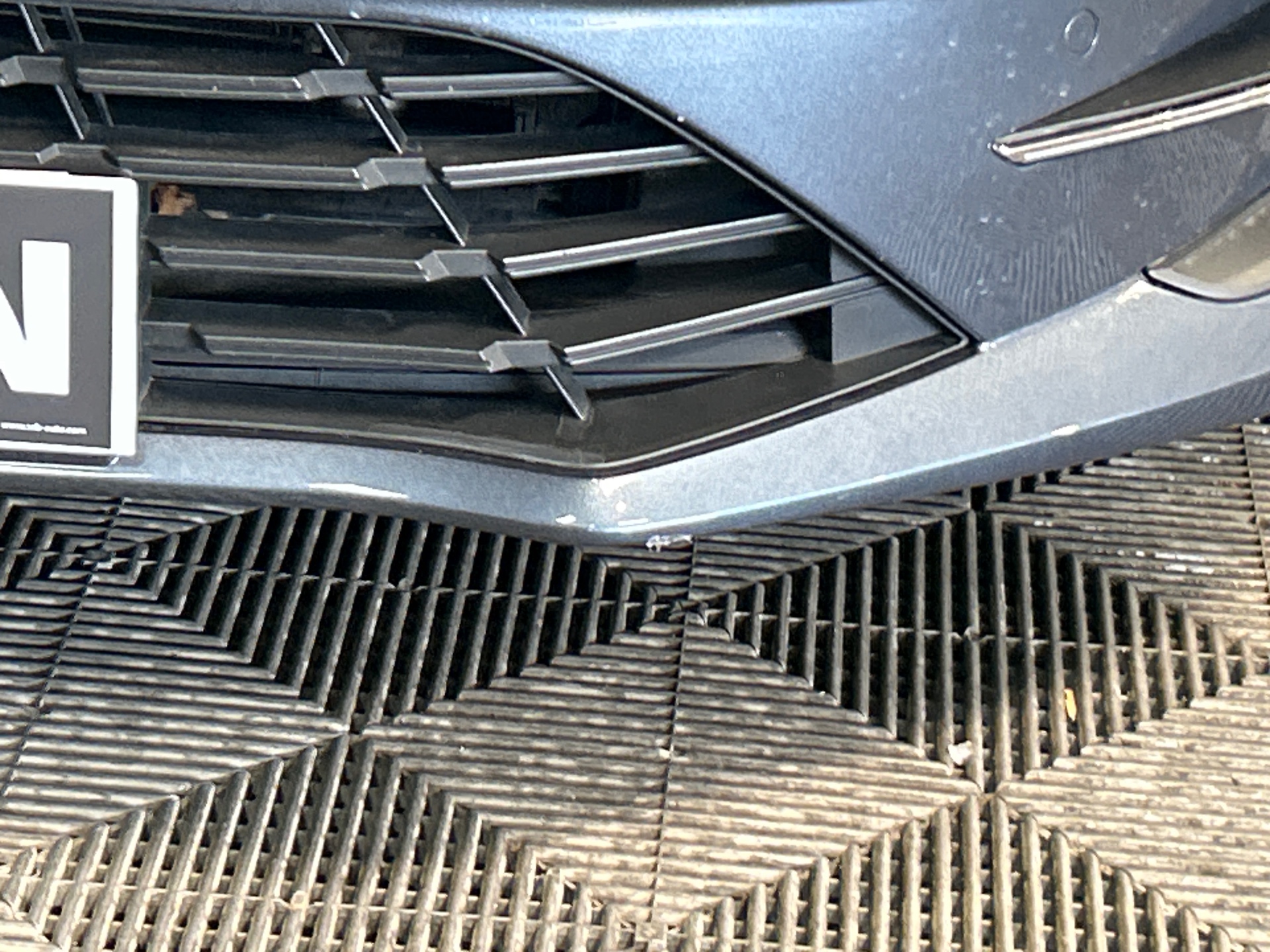 RENAULT MEGANE IV BERLINE Business Blue dCi 115 EDC — expertise