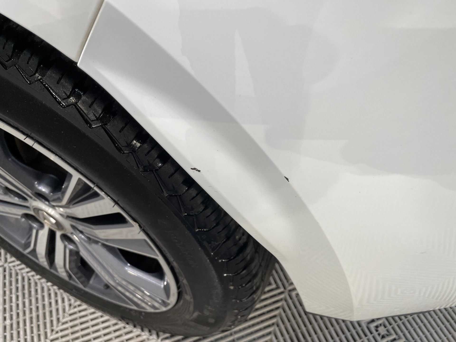 RENAULT MEGANE IV BERLINE Blue dCi 115 EDC Evolution — expertise