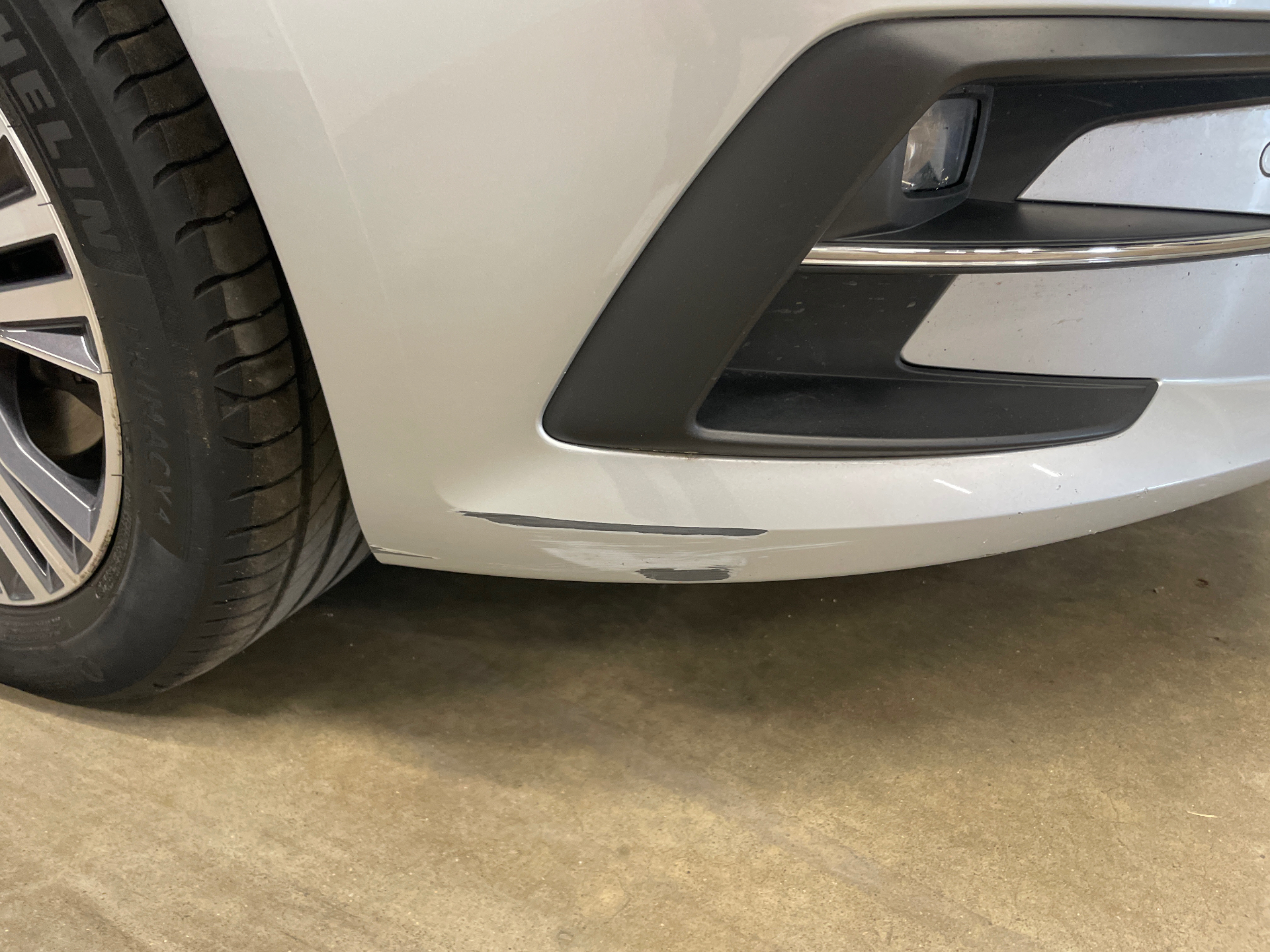 RENAULT MEGANE IV BERLINE Blue dCi 115 EDC - 21N Intens — expertise