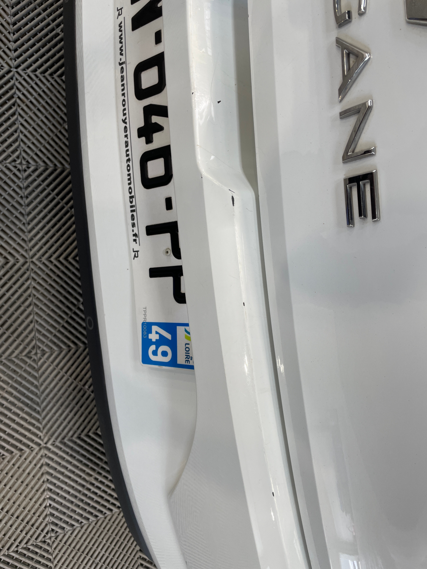 RENAULT MEGANE IV BERLINE Blue dCi 115 EDC Evolution — expertise