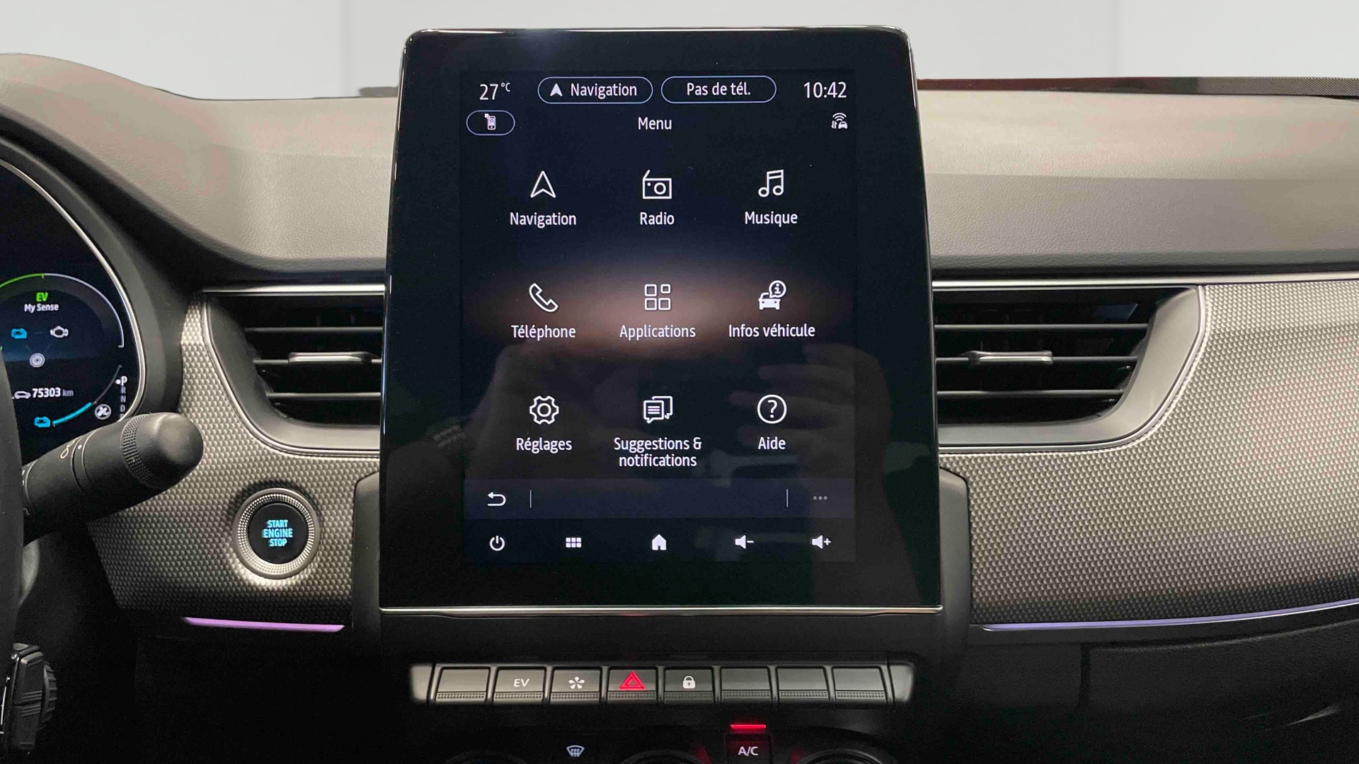 RENAULT ARKANA E-Tech 145 - 23 Techno