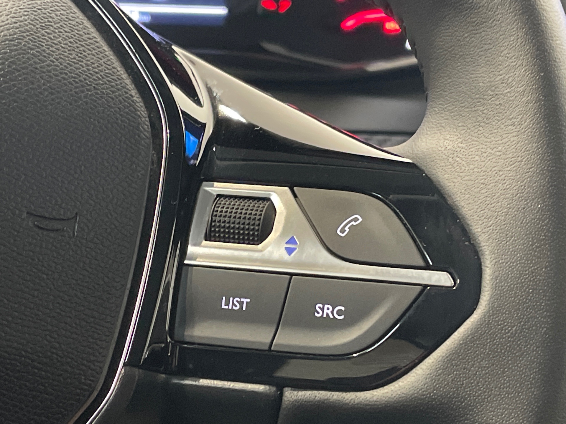 PEUGEOT 208 Style 100 ch BVM6