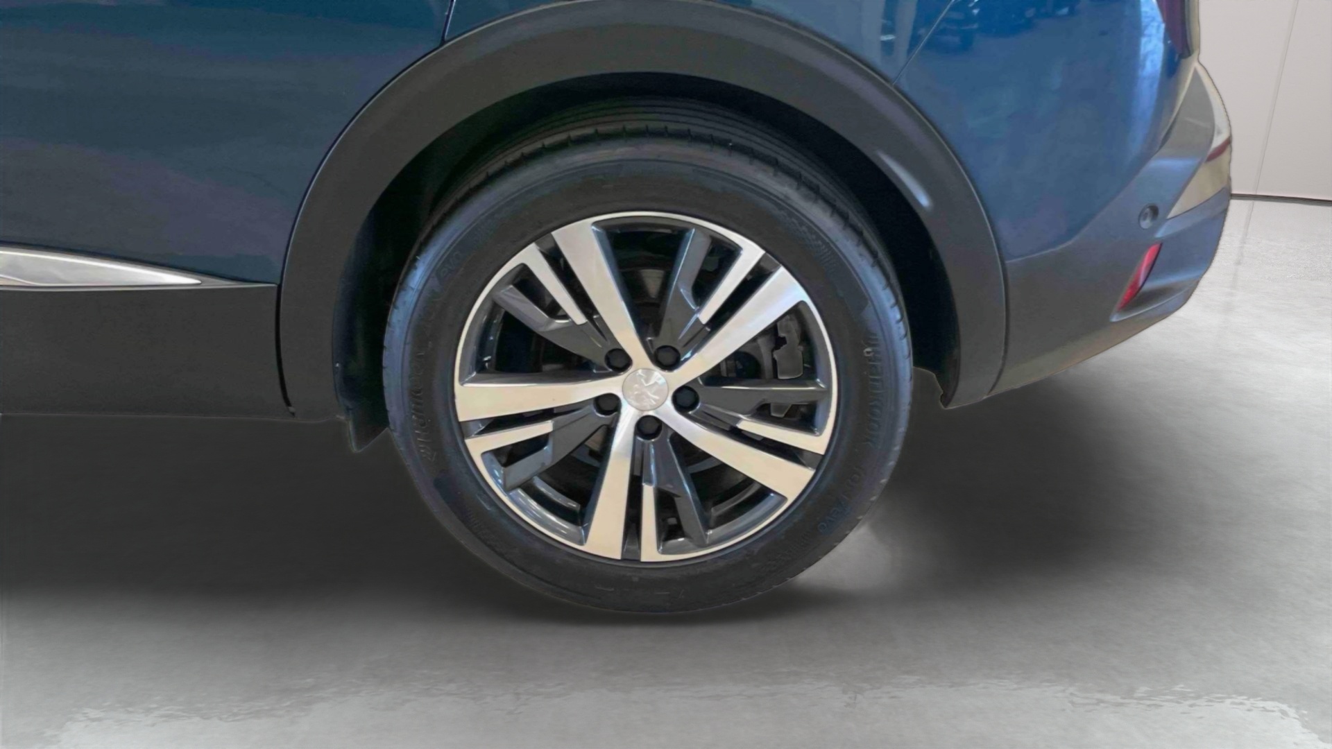 PEUGEOT 3008 BlueHDi 130ch S&S EAT8 Allure Pack