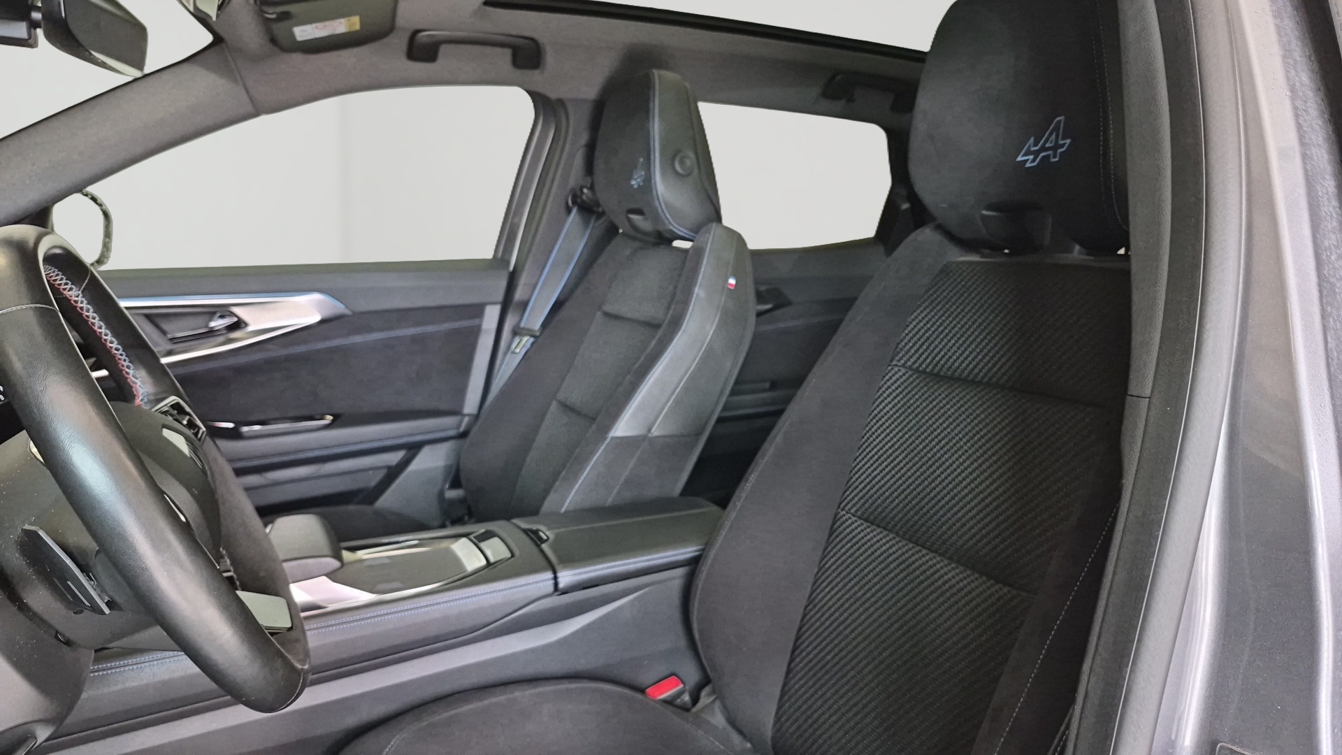 RENAULT AUSTRAL E-Tech hybrid 200 Iconic esprit Alpine
