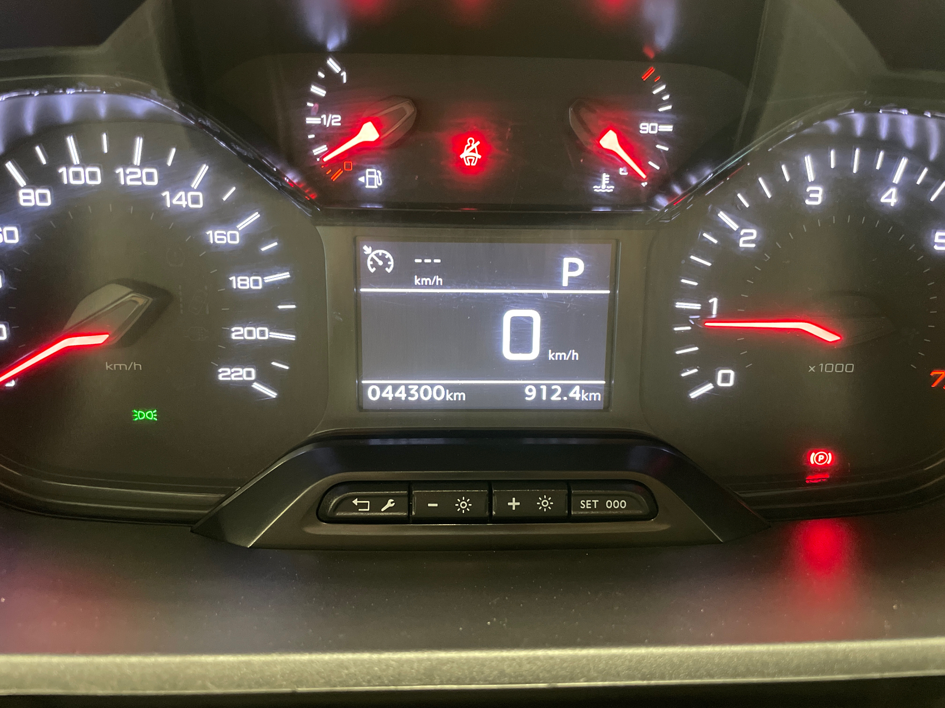 PEUGEOT PARTNER FOURGON Standard 650kg BlueHDi 130ch S&S Asphalt EAT8 — expertise