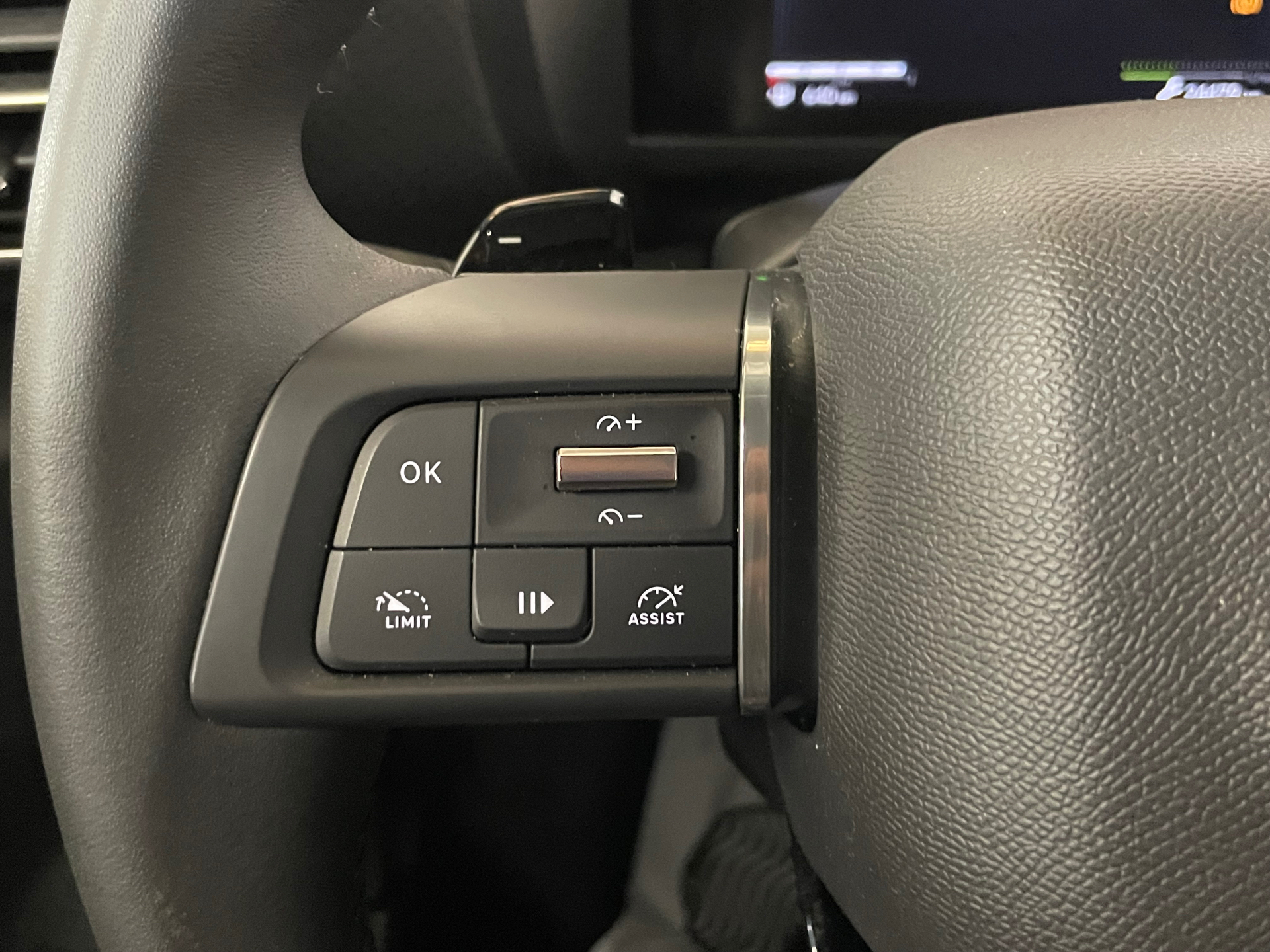 CITROEN C4 Hybride 145 ch e-DCS6 Plus