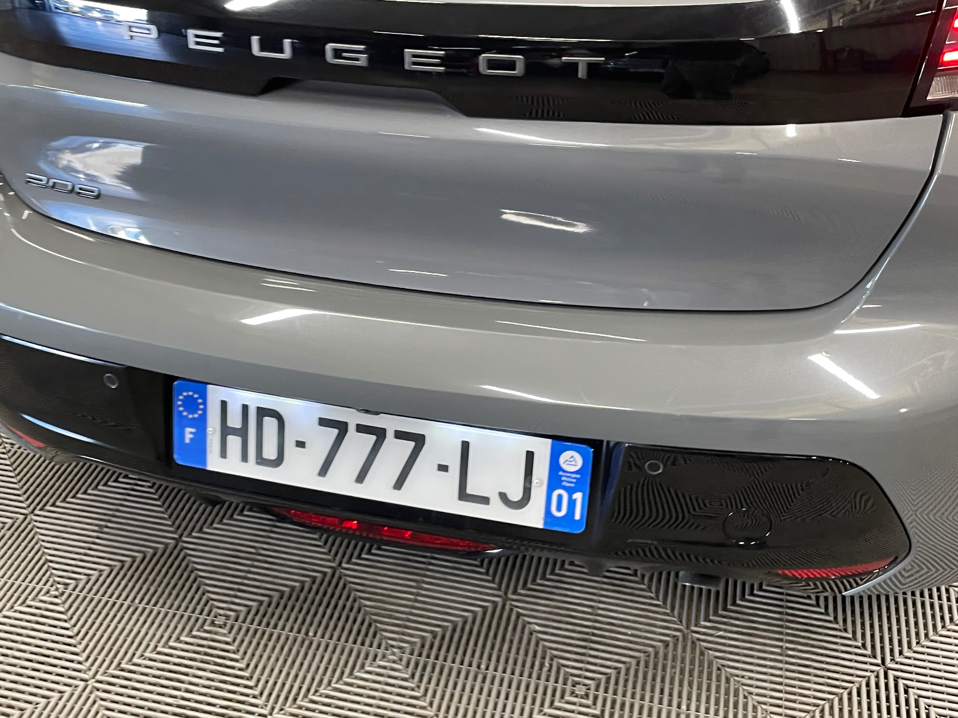 PEUGEOT 208 100 S&S BVM6 Allure — expertise