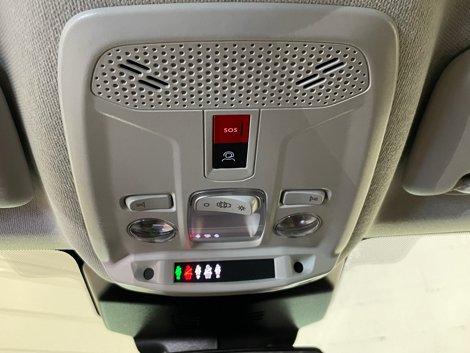 CITROEN C4 Hybride 145 ch e-DCS6 Plus