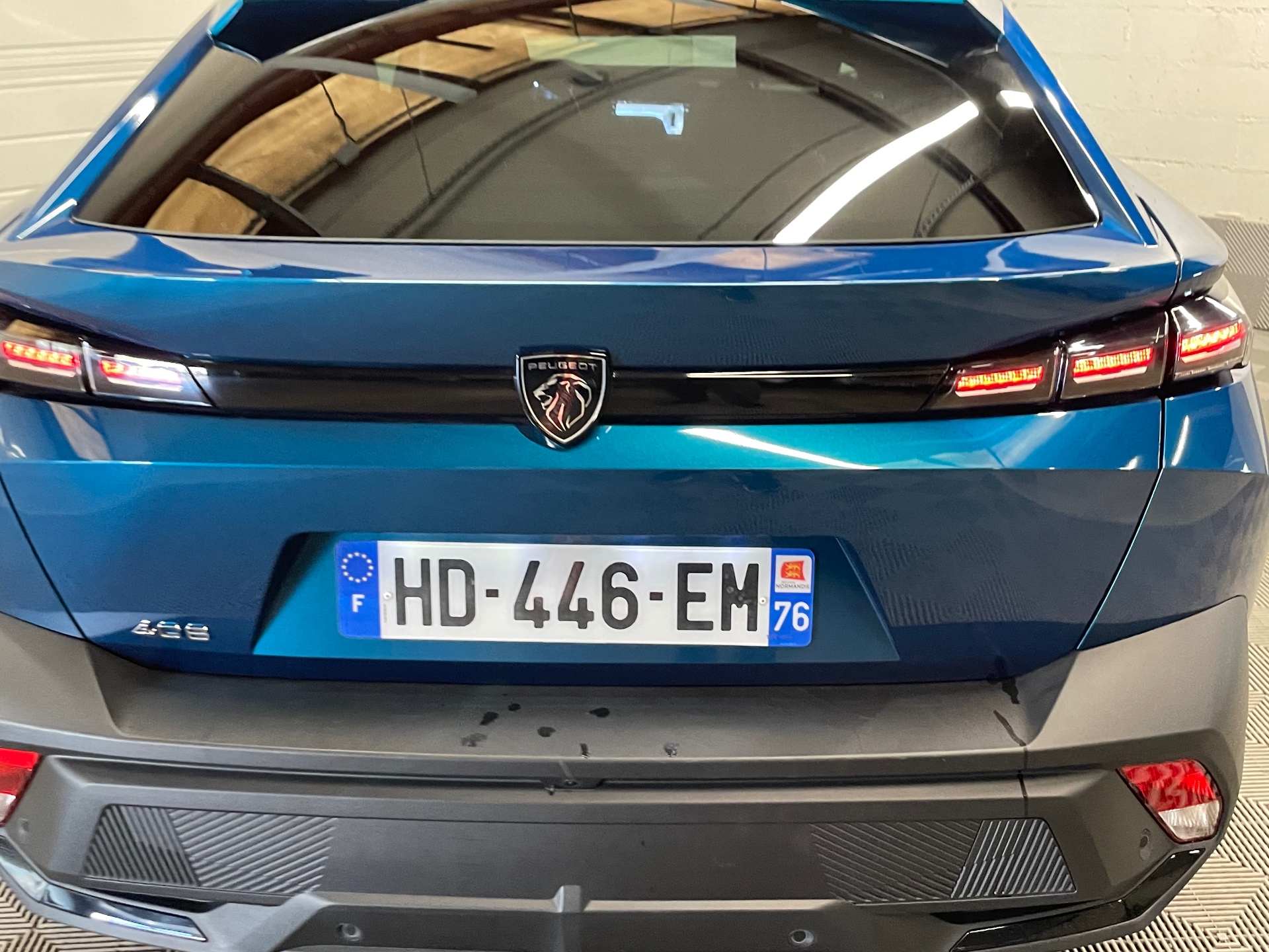 PEUGEOT 408 Hybrid 145 e-DCS6 Allure — expertise