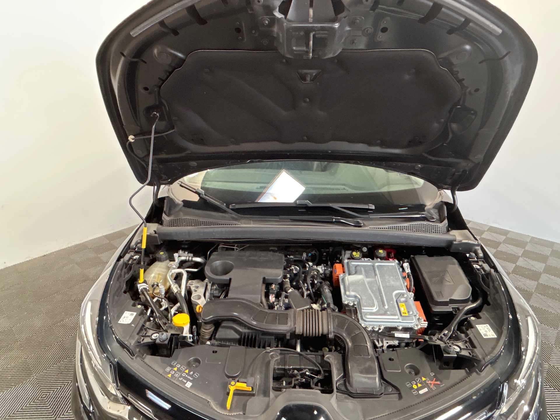 RENAULT CAPTUR E-Tech full hybrid 145 Techno — expertise