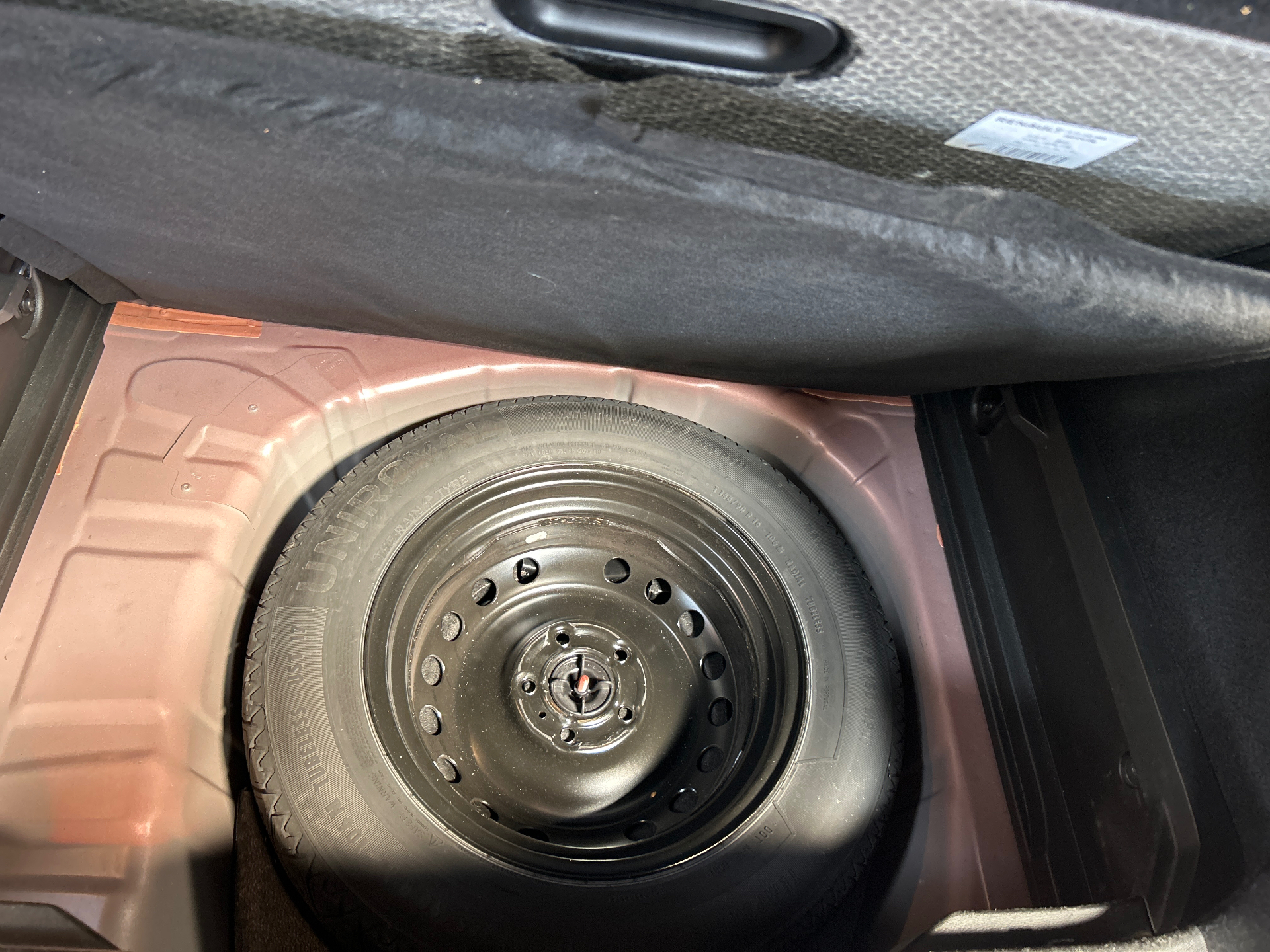 RENAULT CAPTUR TCe 140 - 21 R.S. Line