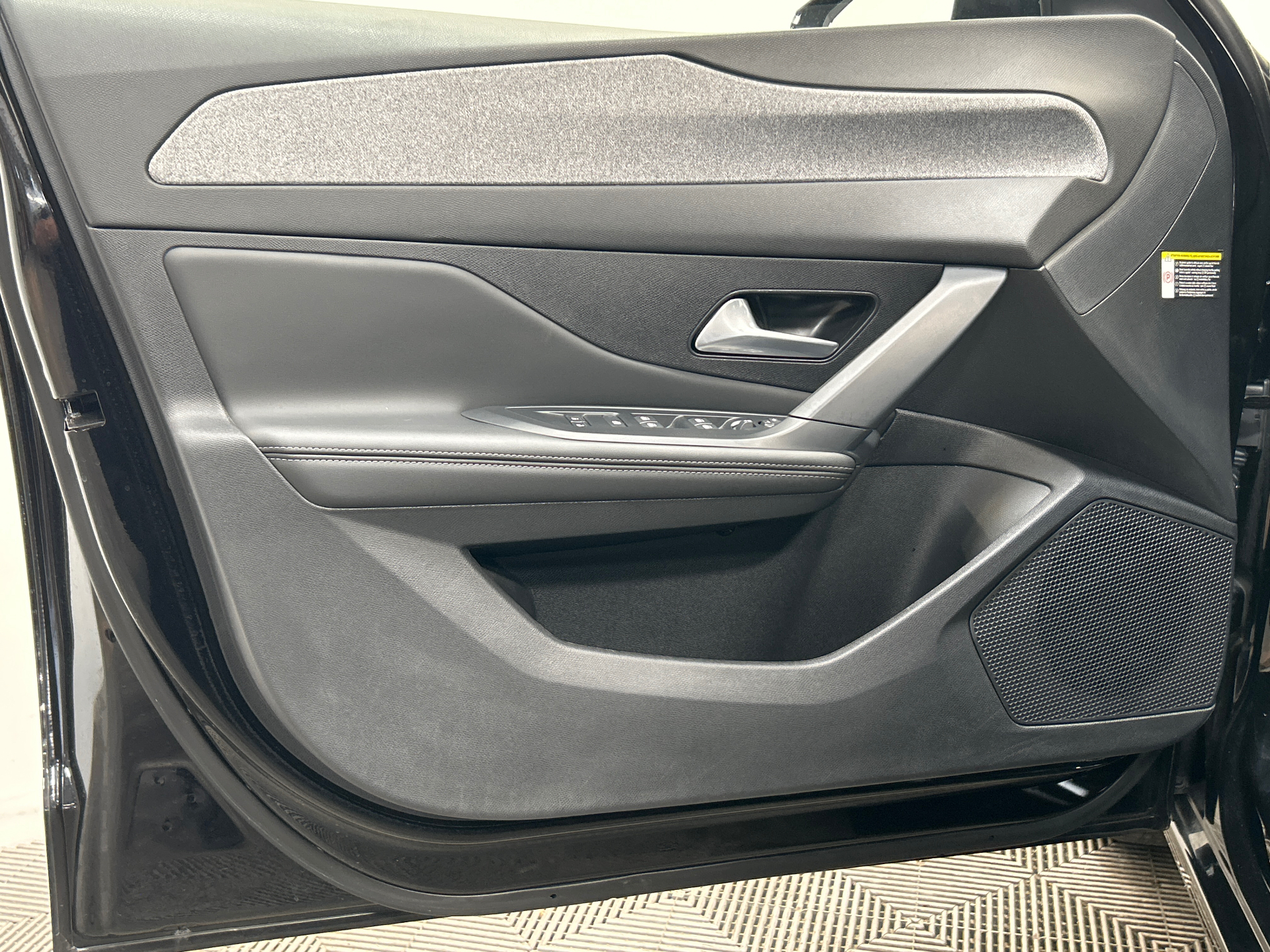PEUGEOT 308 Berline Allure 130 ch S&S BVM6