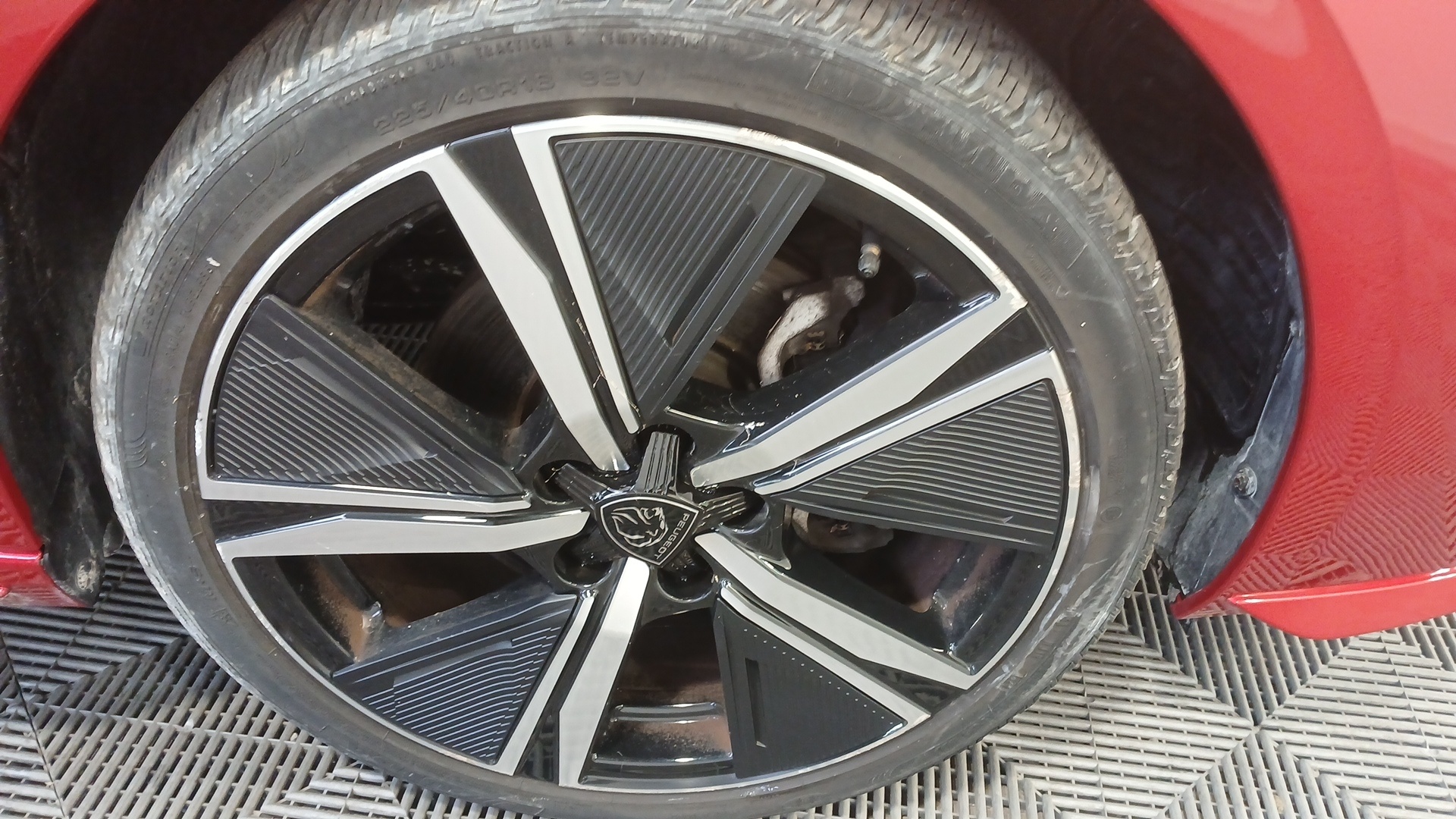 PEUGEOT 308 SW GT BlueHDI 130 S&S EAT8 — expertise