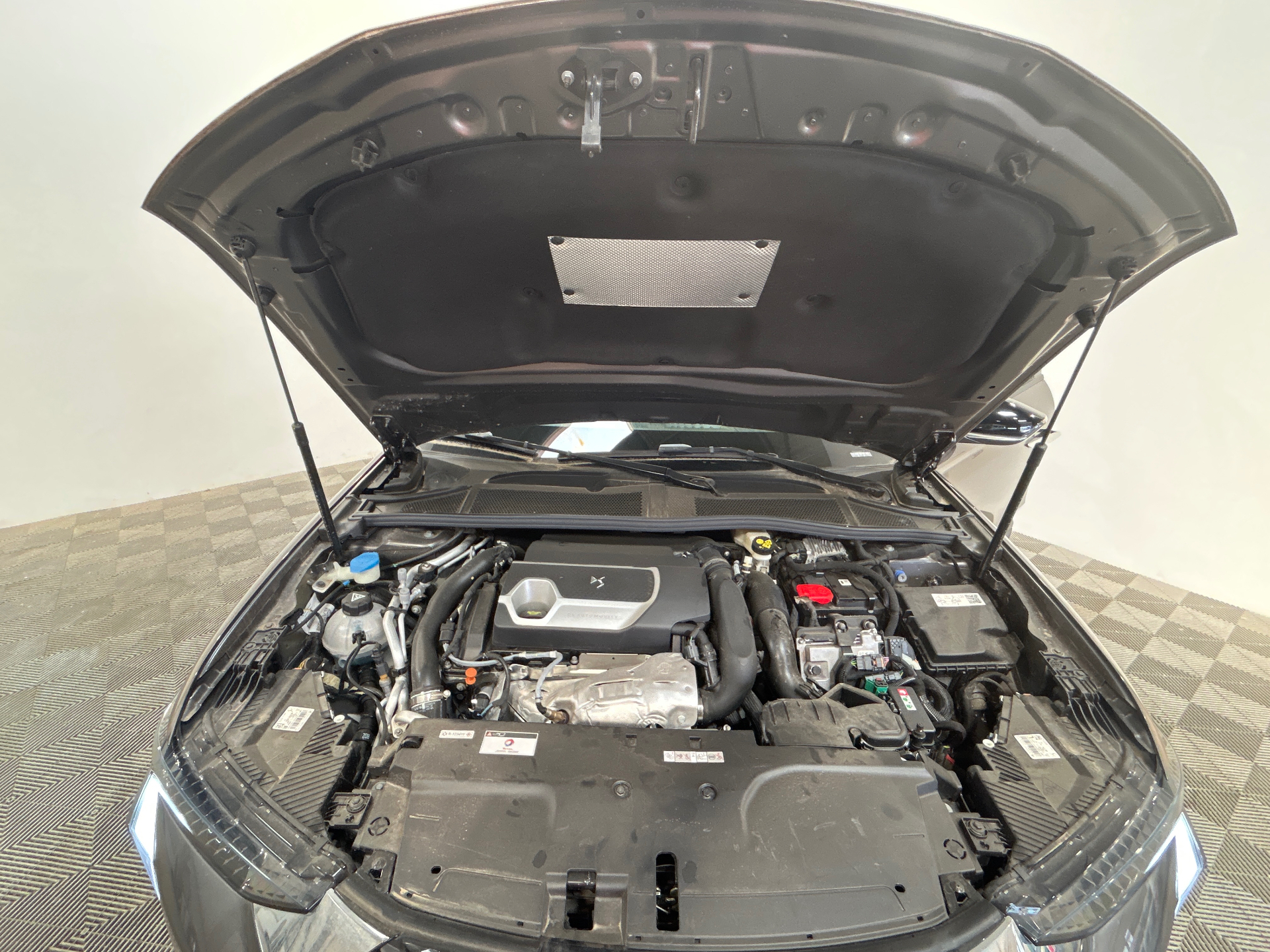 DS DS 4 4 E-TENSE 225 CROSS TROCADERO — expertise
