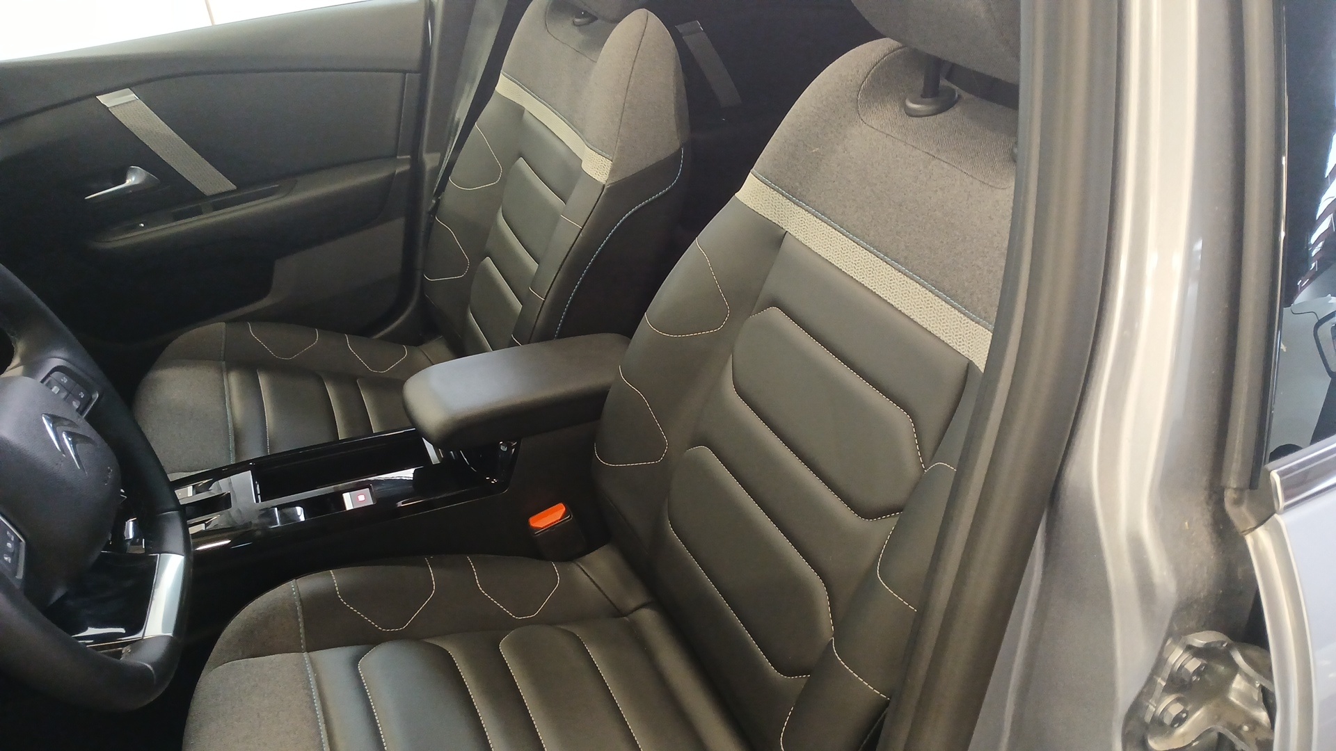 CITROEN C4 BlueHDi 130ch EAT8 MAX