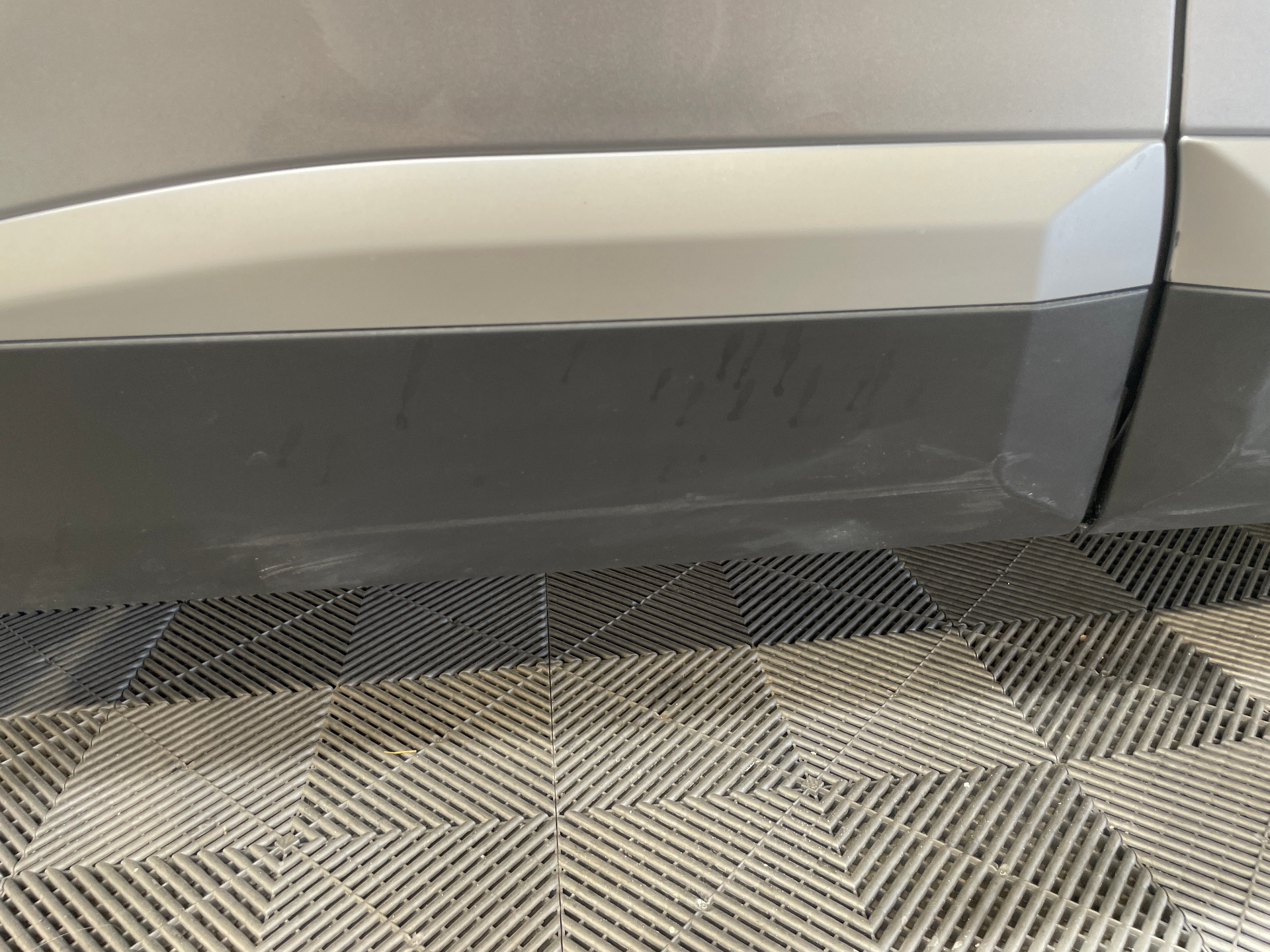 PEUGEOT 2008 Hybrid 145 e-DCS6 Allure — expertise