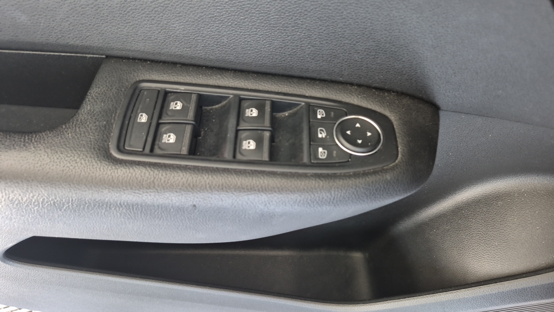 RENAULT ARKANA E-Tech 145 - 23 Evolution