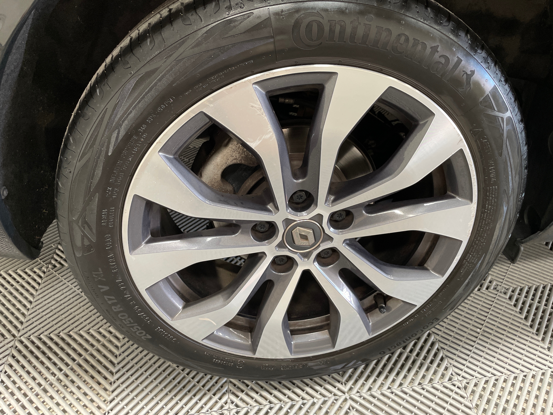 RENAULT MEGANE IV ESTATE TCe 140 EDC Techno — expertise