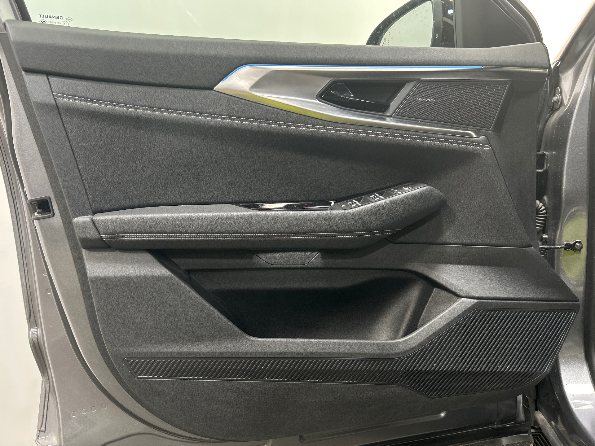RENAULT AUSTRAL E-Tech hybrid 200 Iconic