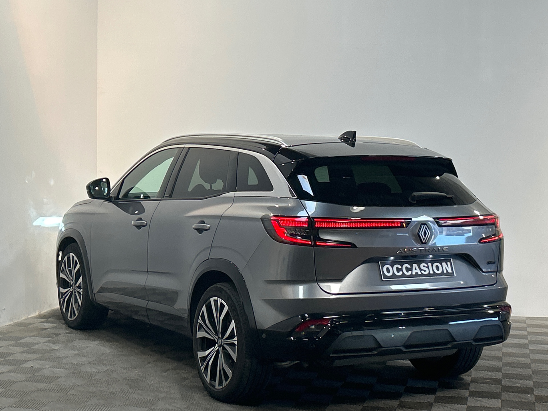 RENAULT AUSTRAL E-Tech hybrid 200 Iconic