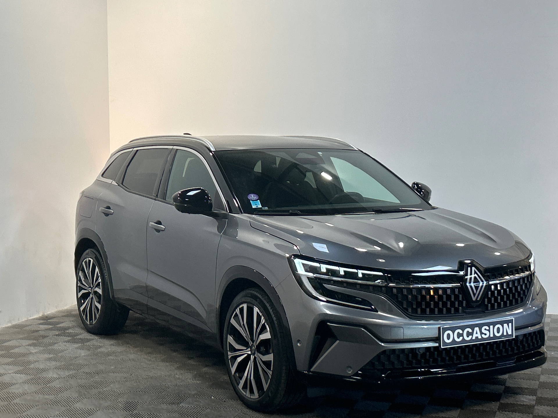 RENAULT AUSTRAL E-Tech hybrid 200 Iconic