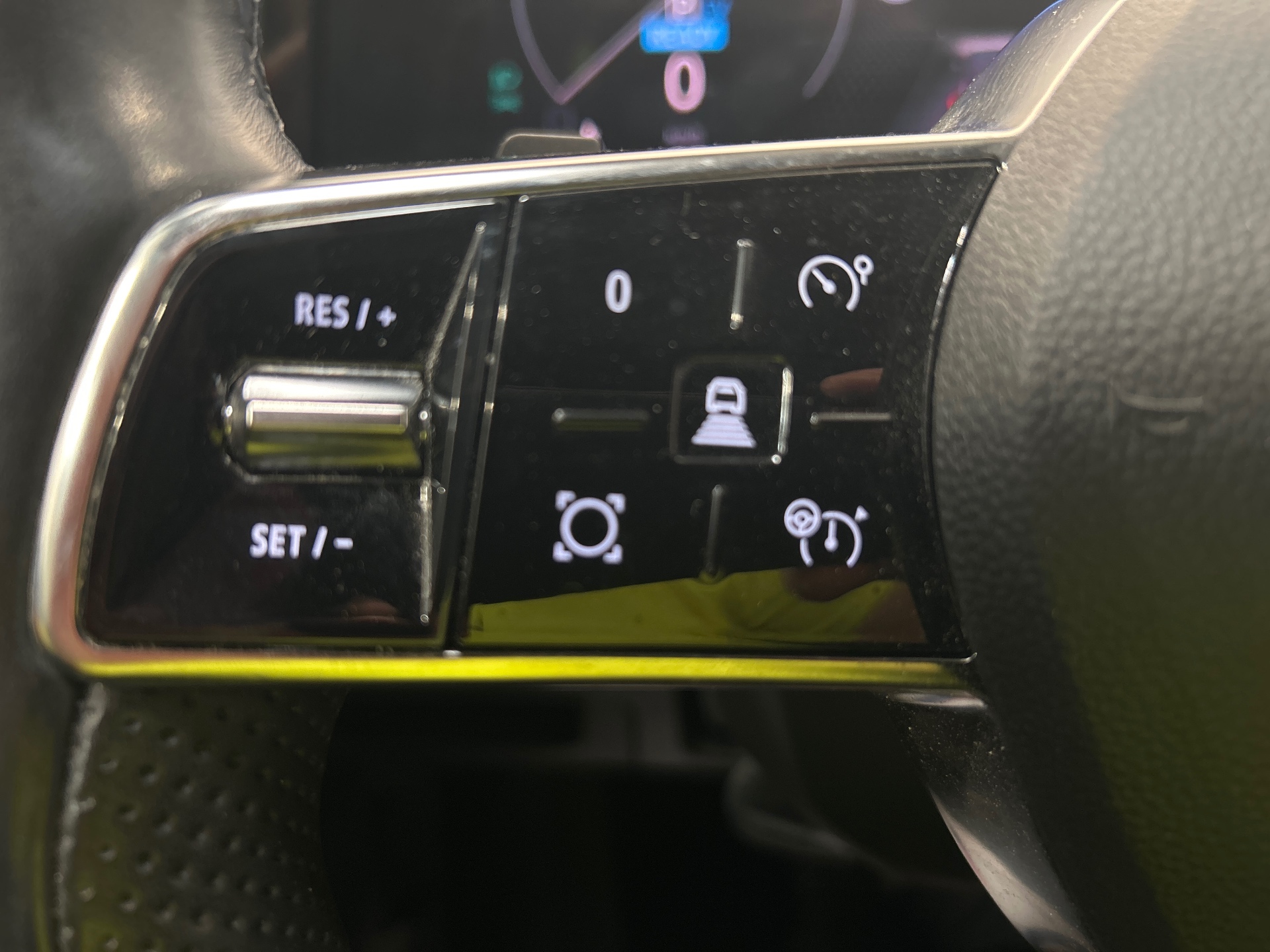 RENAULT AUSTRAL E-Tech hybrid 200 Iconic
