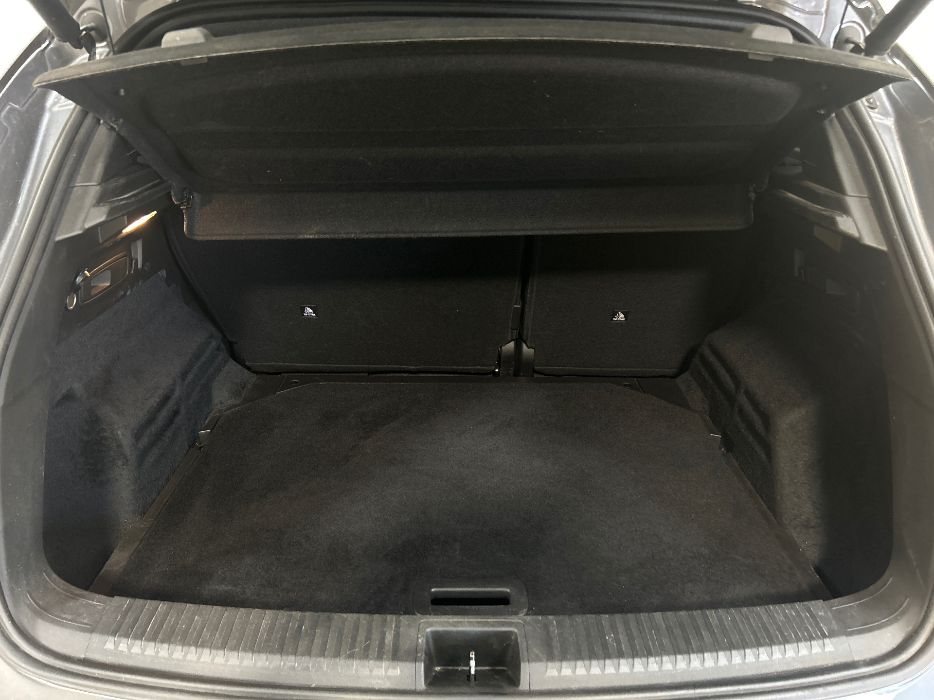 RENAULT AUSTRAL E-Tech hybrid 200 Iconic