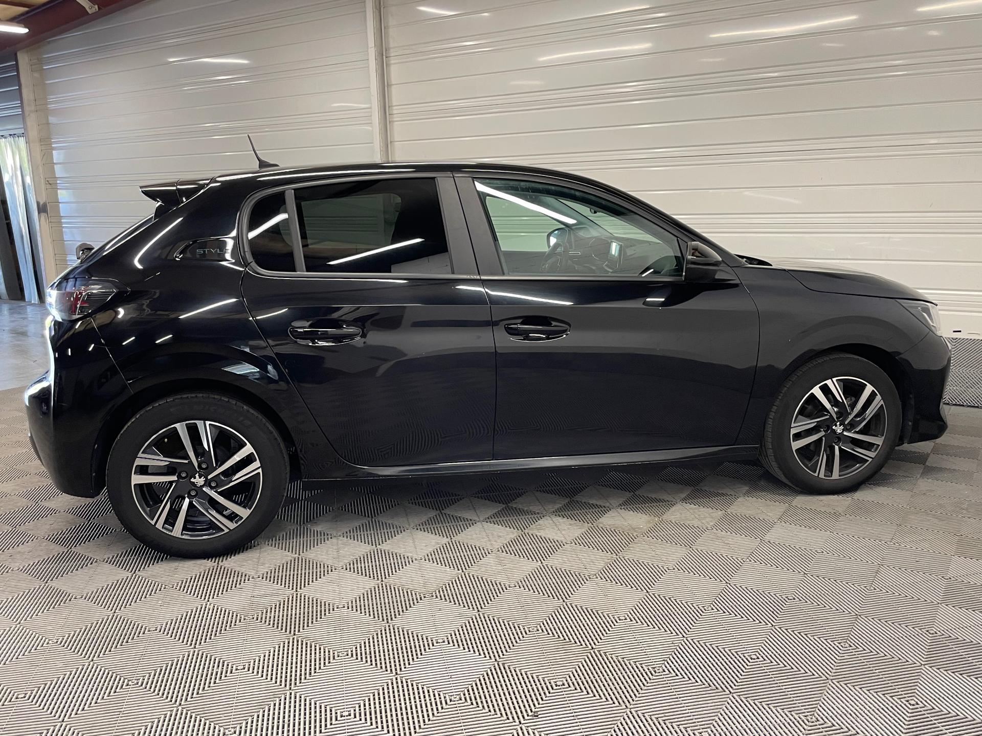 PEUGEOT 208 PureTech 75 S&S BVM5 Style