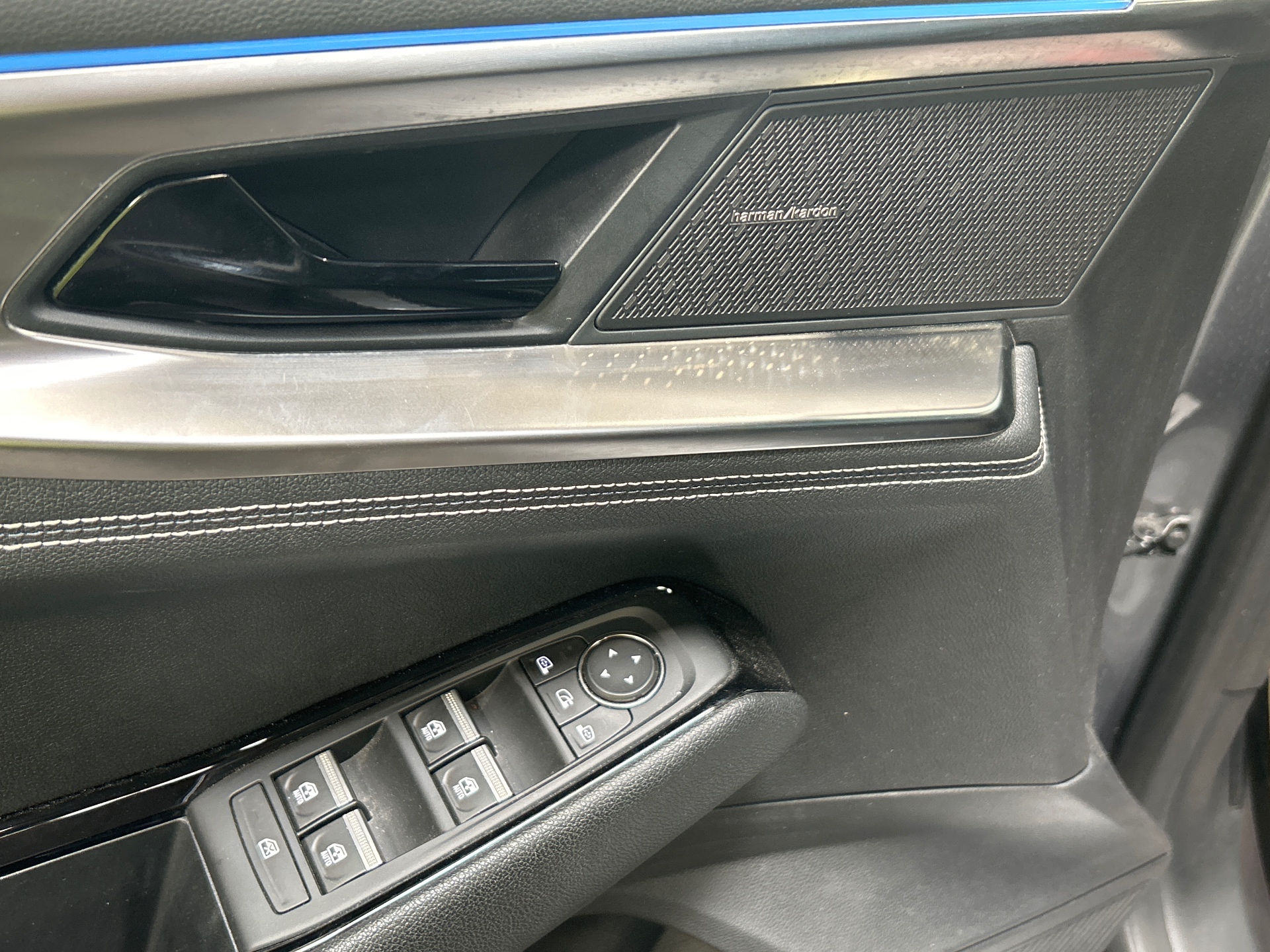 RENAULT AUSTRAL E-Tech hybrid 200 Iconic