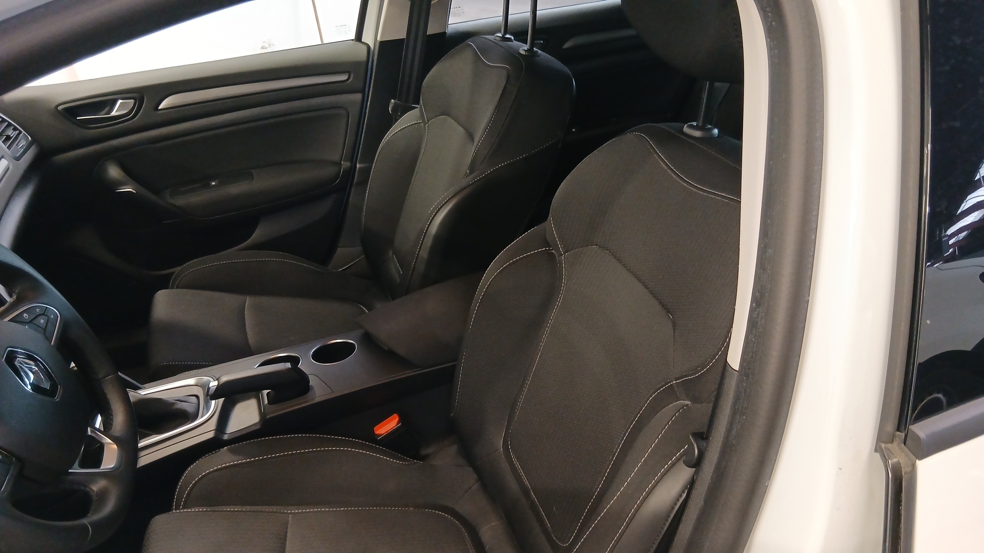 RENAULT MEGANE IV BERLINE Blue dCi 115 EDC - 21N Business
