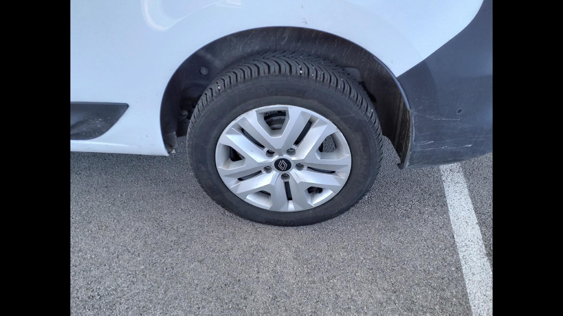 RENAULT KANGOO VAN FG TOLE BLUE DCI 95 L1 GSR2 EXTRA — expertise