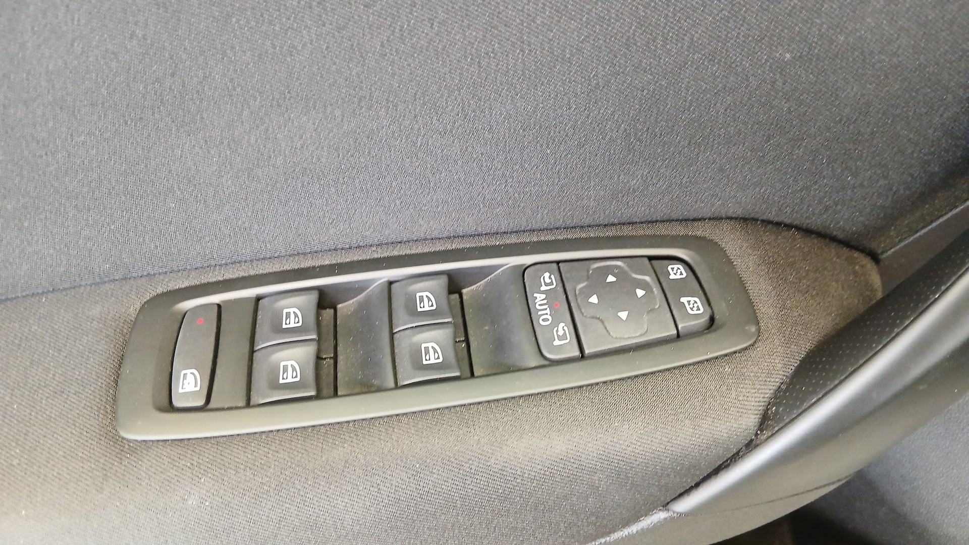 RENAULT MEGANE IV BERLINE Blue dCi 115 EDC - 21N Business