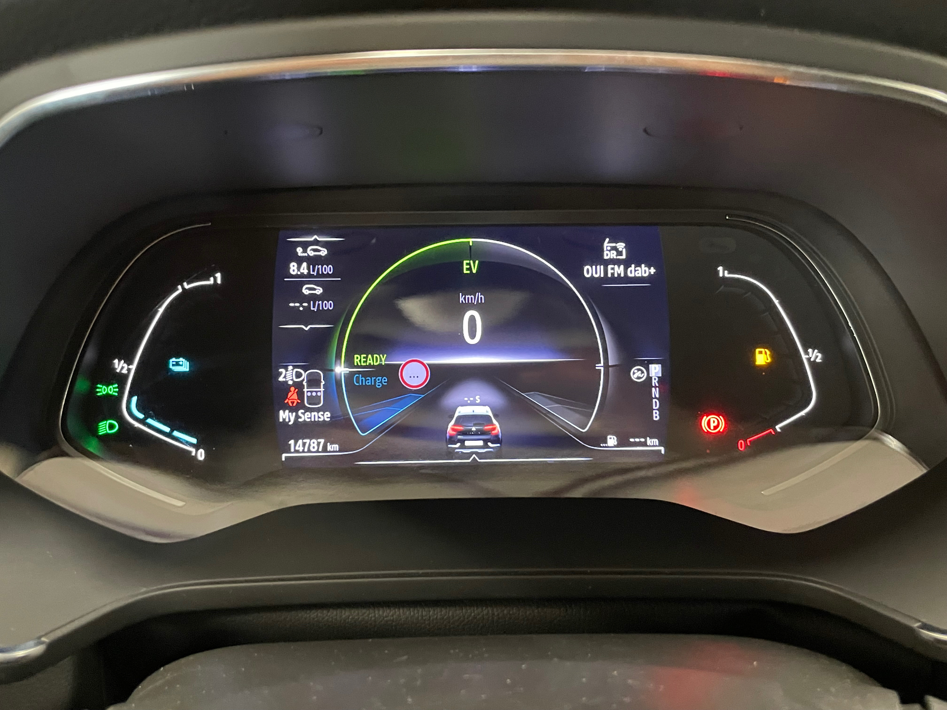 RENAULT CAPTUR E-Tech full hybrid 145 Techno