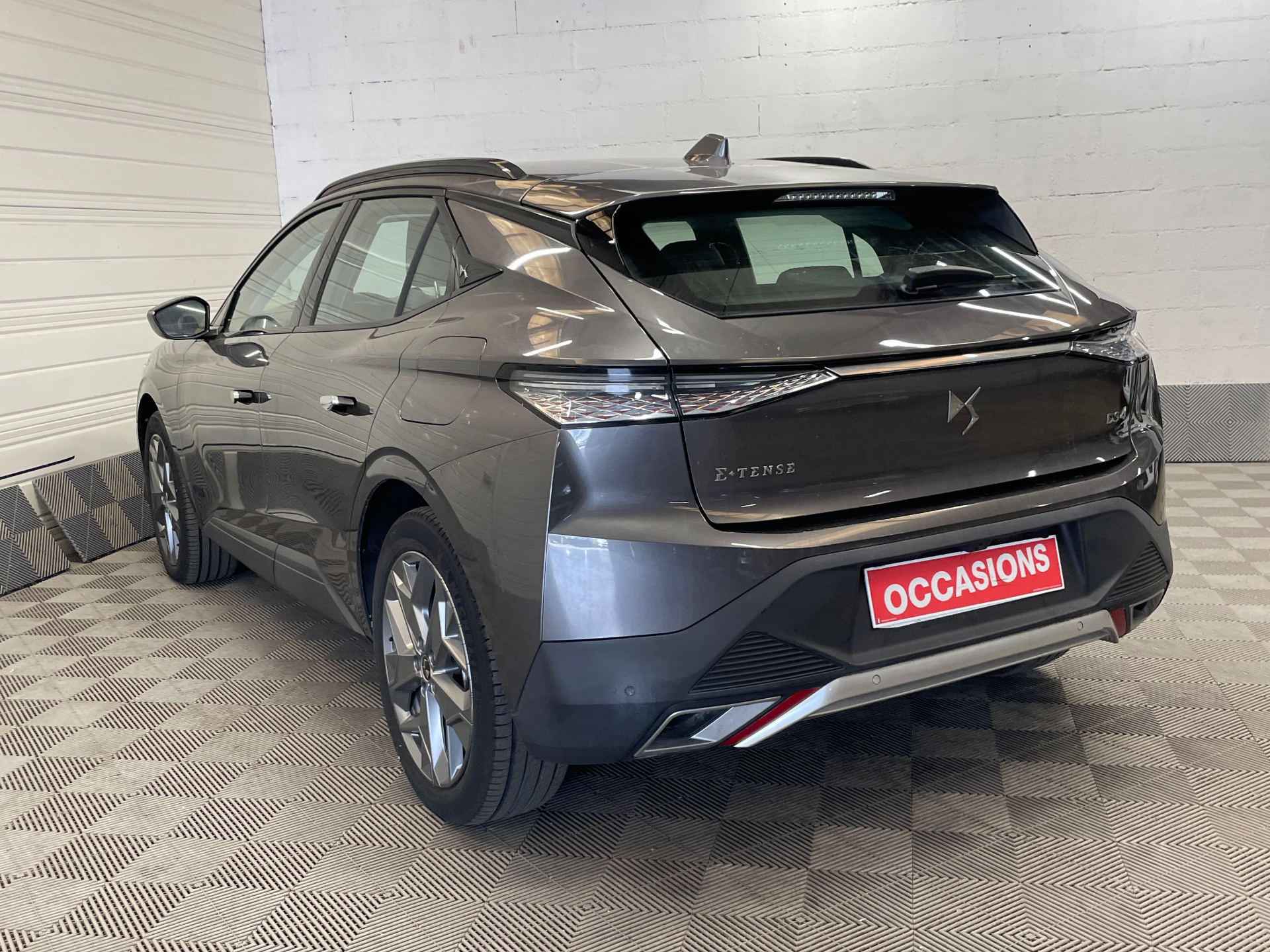 DS DS 4 Hybride E-Tense 225 EAT8 Cross Trocadero