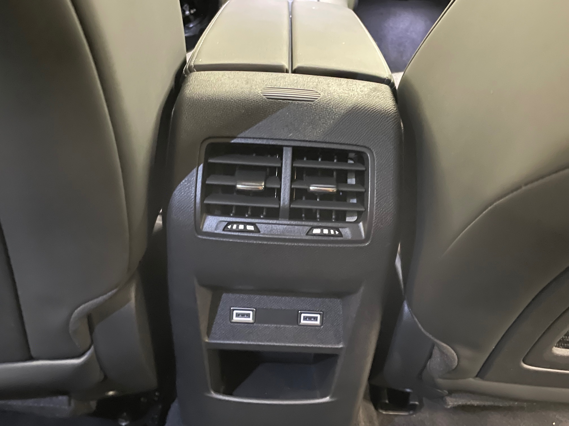 DS DS 4 Hybride E-Tense 225 EAT8 Cross Trocadero