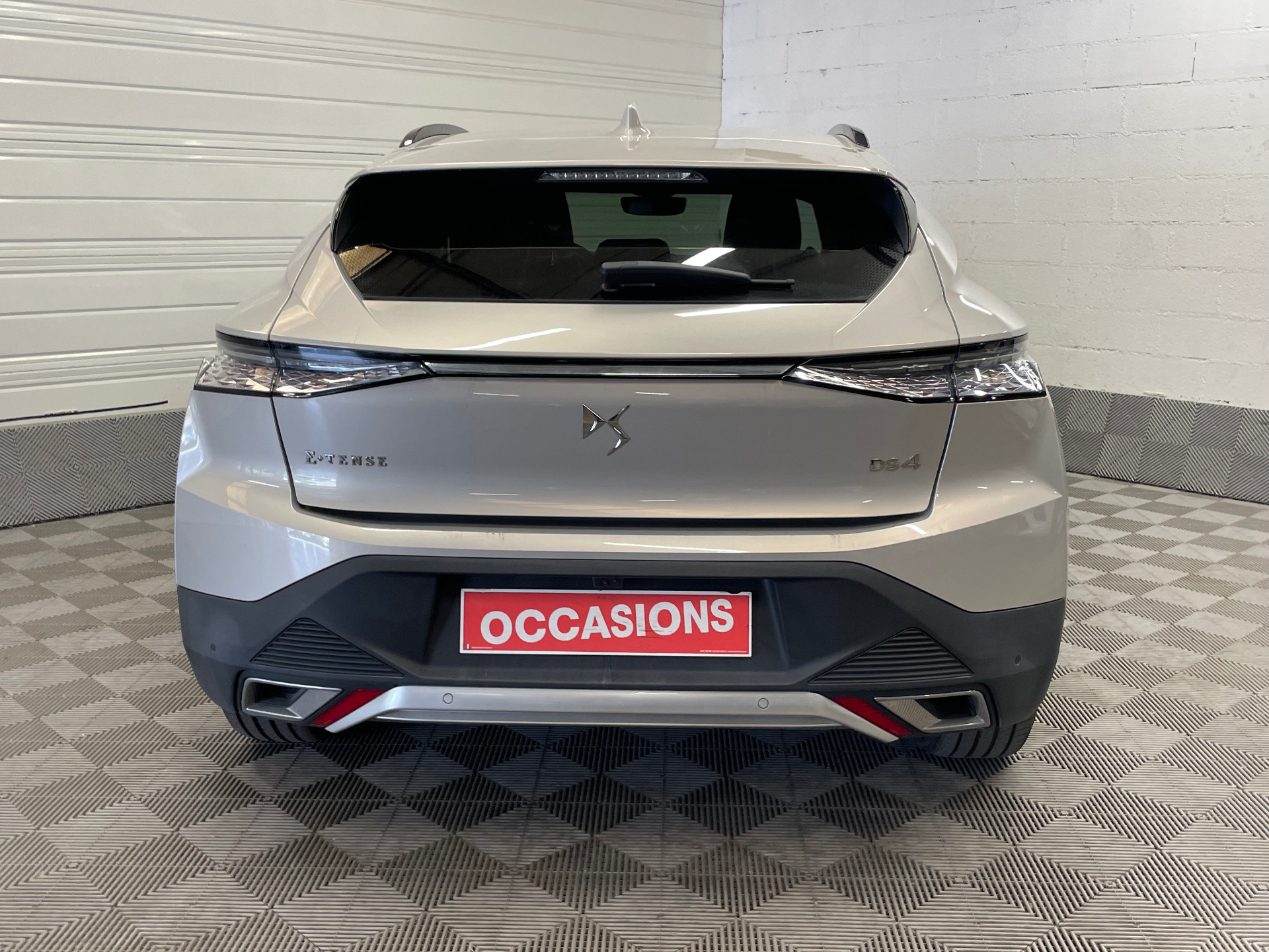 DS DS 4 Hybride E-Tense 225 EAT8 Cross Rivoli