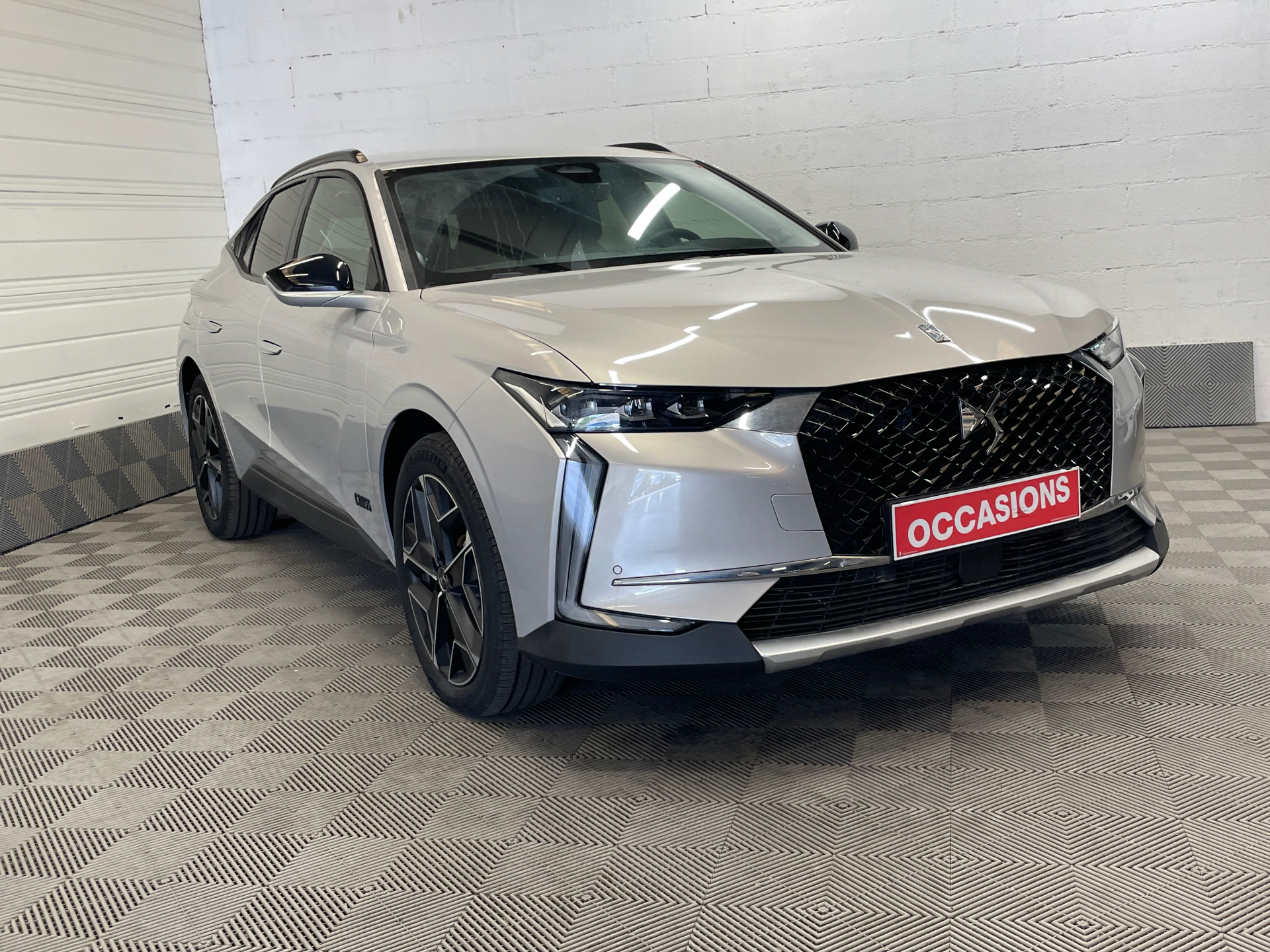 DS DS 4 Hybride E-Tense 225 EAT8 Cross Rivoli