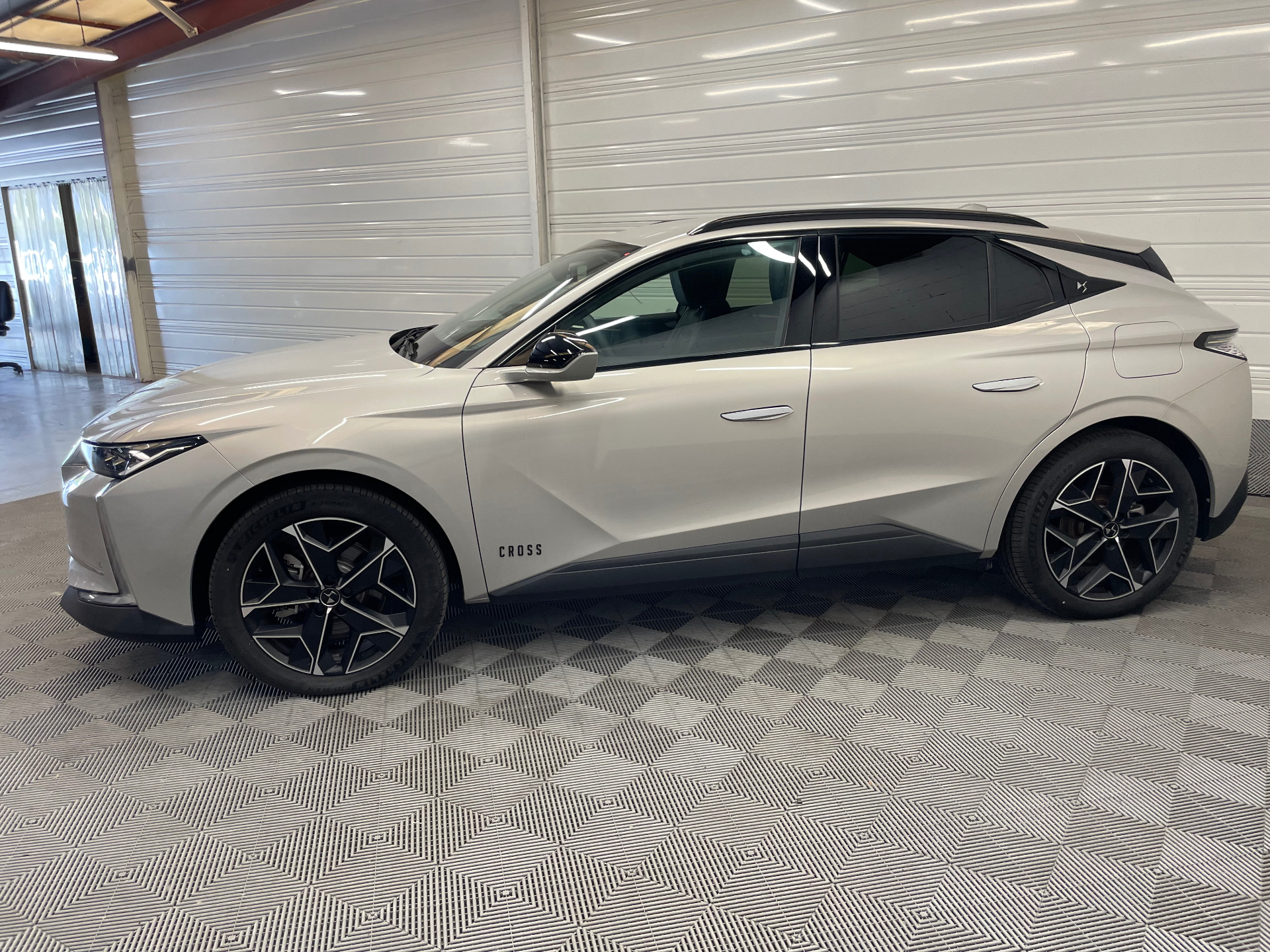 DS DS 4 Hybride E-Tense 225 EAT8 Cross Rivoli
